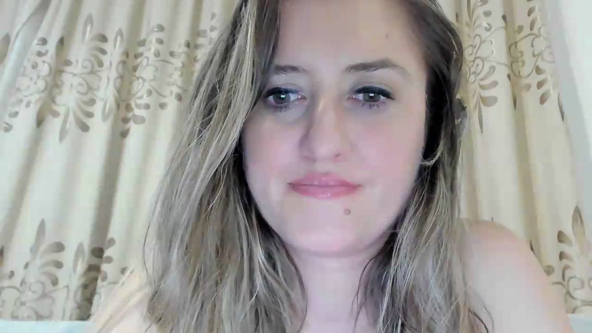 Gallery image thumbnail from BestDream's myfreecams stream on, 07/13/2026, 24:33 image 6 of 20