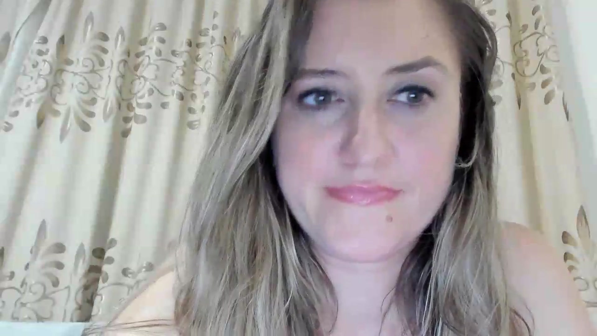 Gallery image thumbnail from BestDream's myfreecams stream on, 07/13/2026, 24:33 image 4 of 20