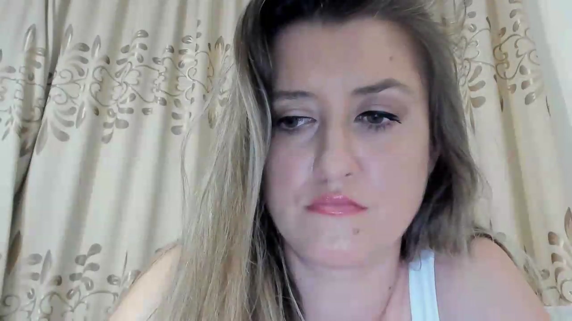 Gallery image thumbnail from BestDream's myfreecams stream on, 07/14/2026, 24:30 image 7 of 20