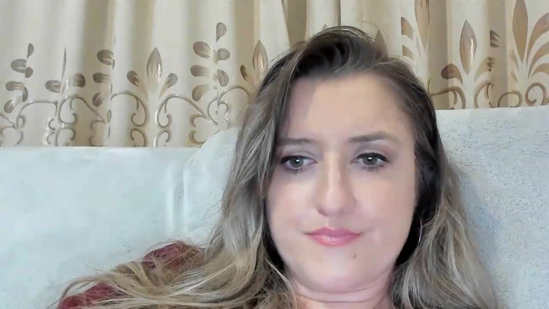 Gallery image thumbnail from BestDream's myfreecams stream on, 07/16/2026, 02:04 image 13 of 20