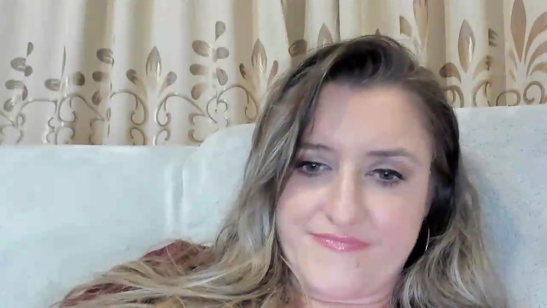 Gallery image thumbnail from BestDream's myfreecams stream on, 07/16/2026, 02:04 image 14 of 20