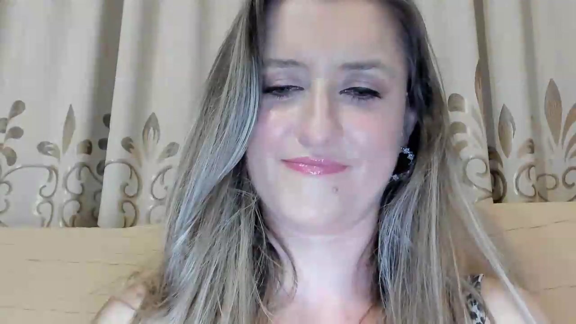 Gallery image thumbnail from BestDream's myfreecams stream on, 07/17/2026, 24:06 image 19 of 20