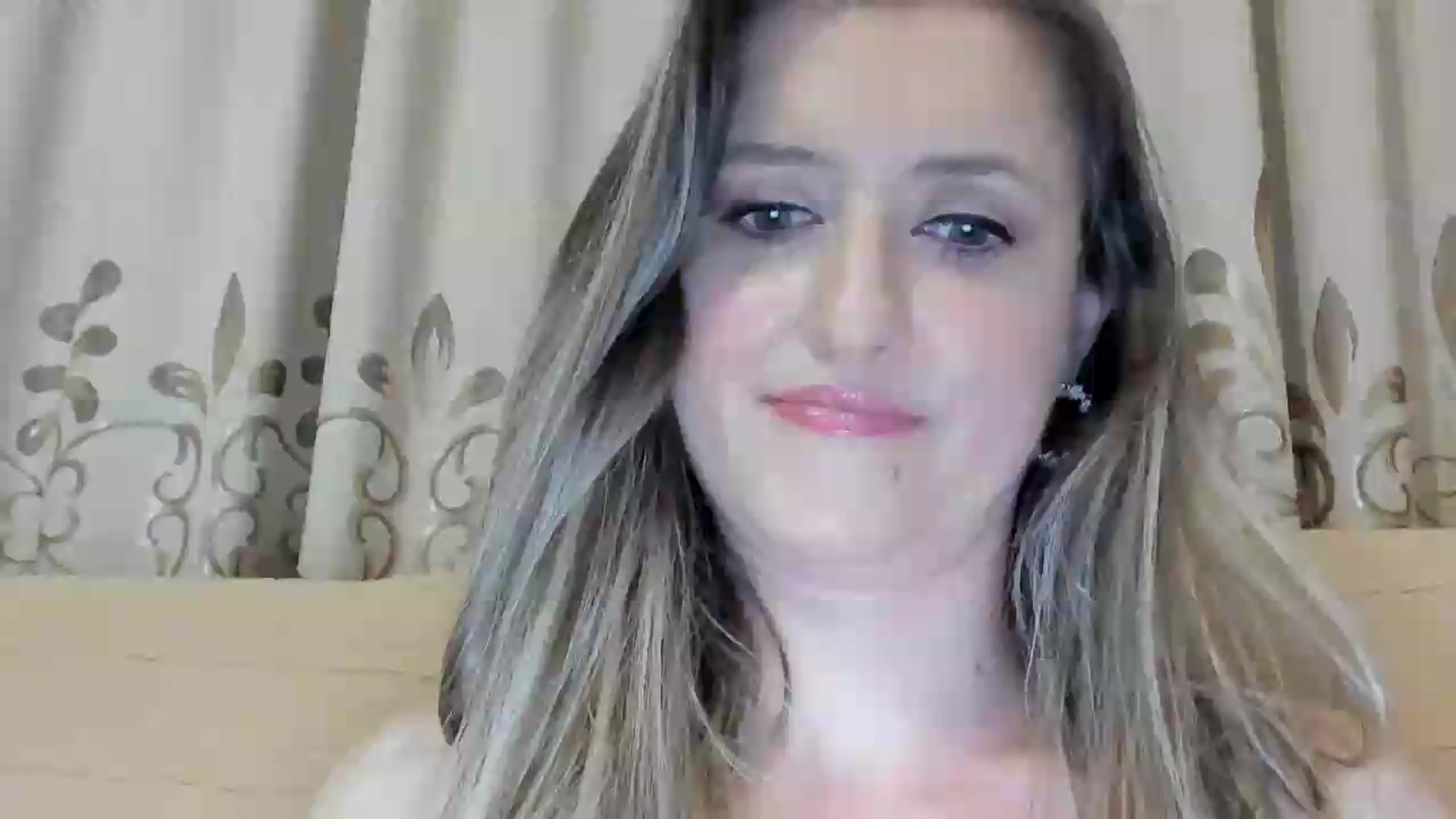 Gallery image thumbnail from BestDream's myfreecams stream on, 07/17/2026, 24:06 image 4 of 20