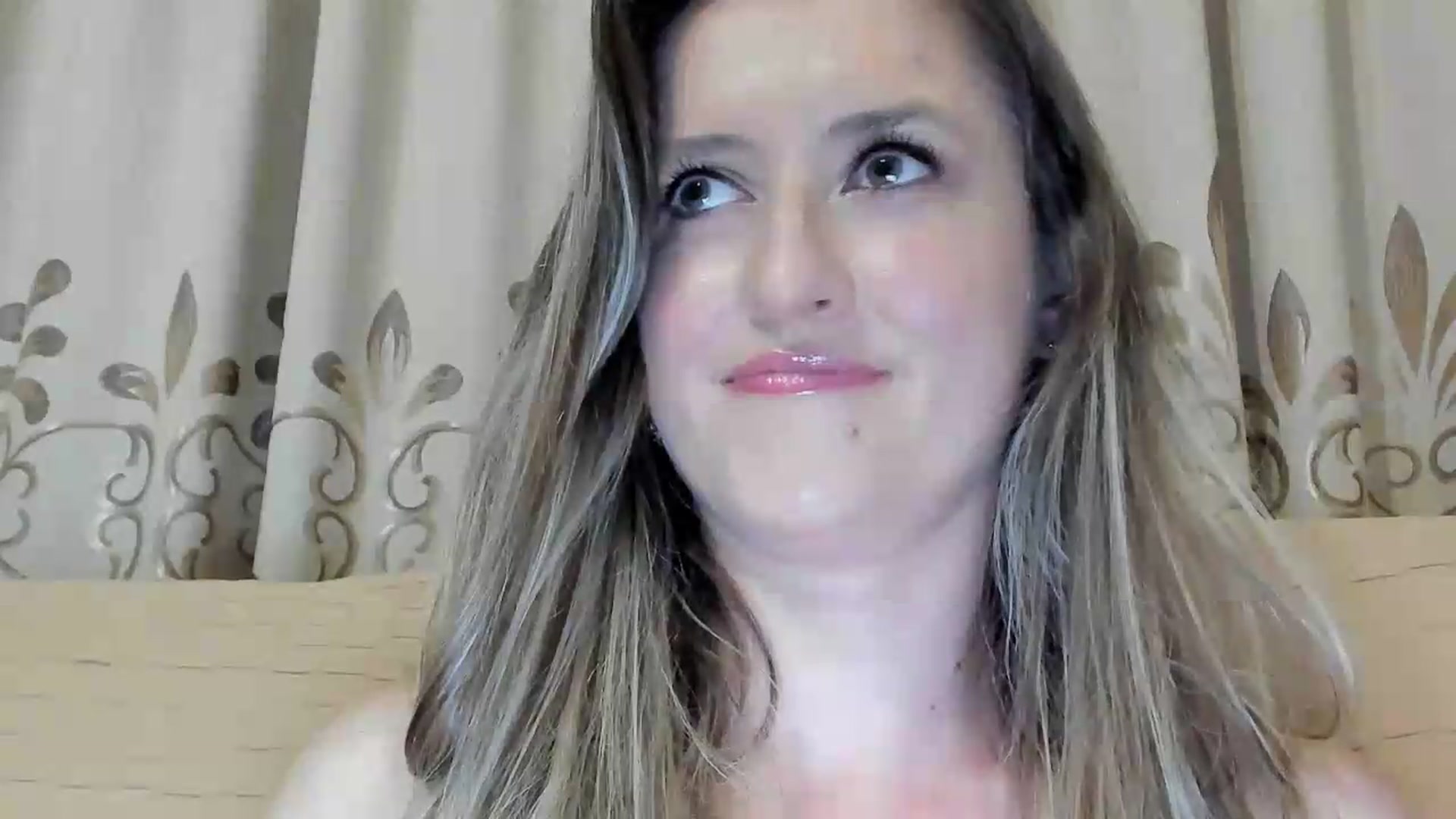 Gallery image thumbnail from BestDream's myfreecams stream on, 07/17/2026, 24:06 image 6 of 20