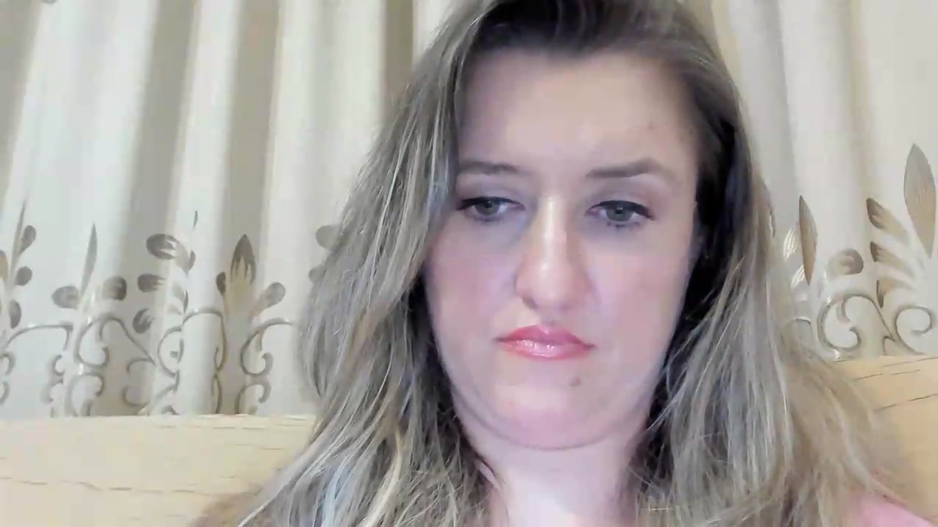 Gallery image thumbnail from BestDream's myfreecams stream on, 07/17/2026, 23:00 image 12 of 20