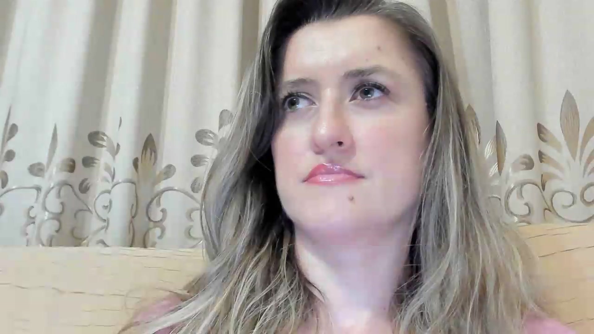 Gallery image thumbnail from BestDream's myfreecams stream on, 07/17/2026, 23:00 image 13 of 20