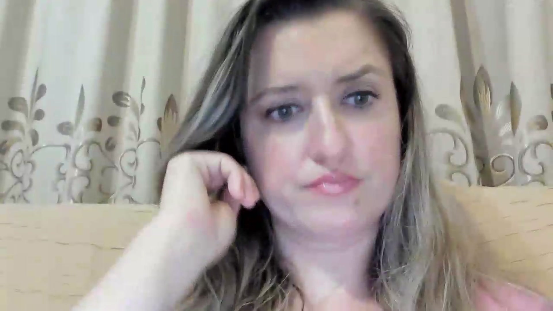 Gallery image thumbnail from BestDream's myfreecams stream on, 07/17/2026, 23:53 image 11 of 20