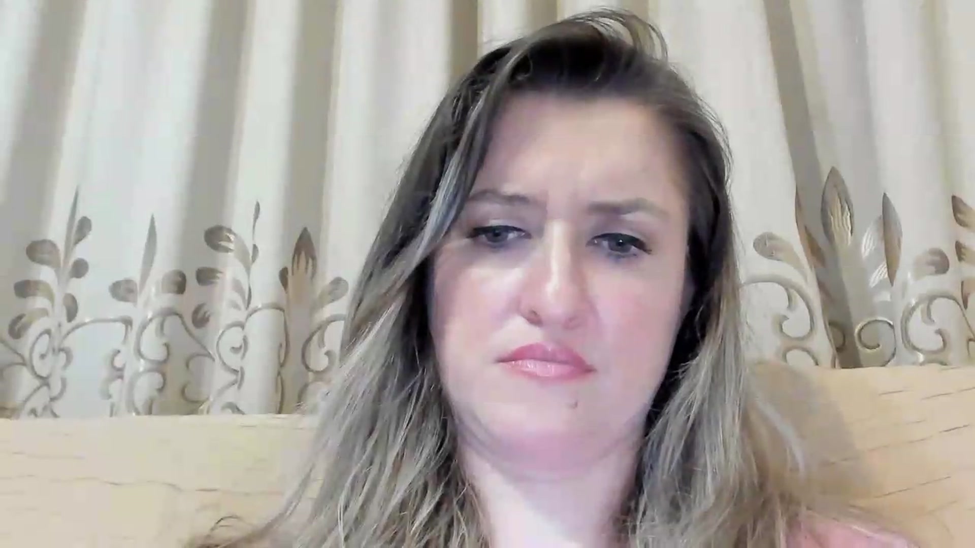Gallery image thumbnail from BestDream's myfreecams stream on, 07/17/2026, 23:53 image 12 of 20