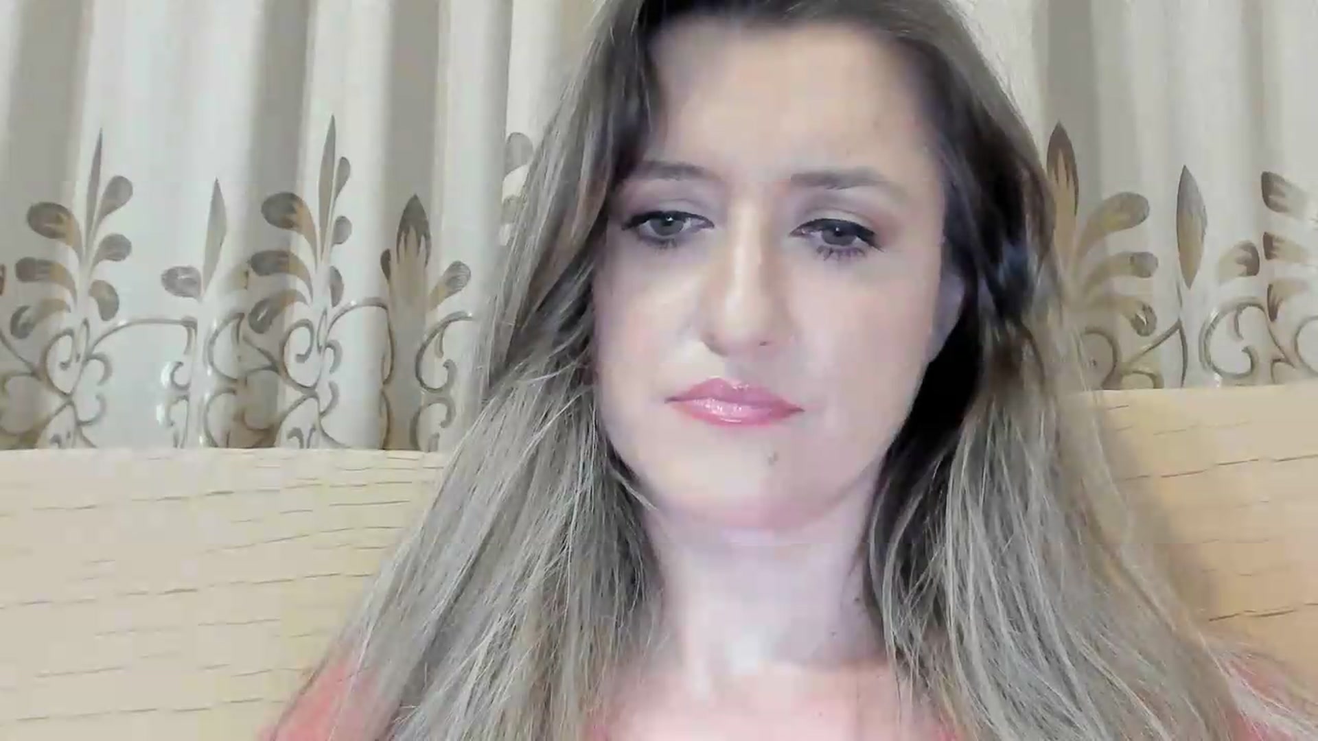 Gallery image thumbnail from BestDream's myfreecams stream on, 07/18/2026, 21:21 image 19 of 20