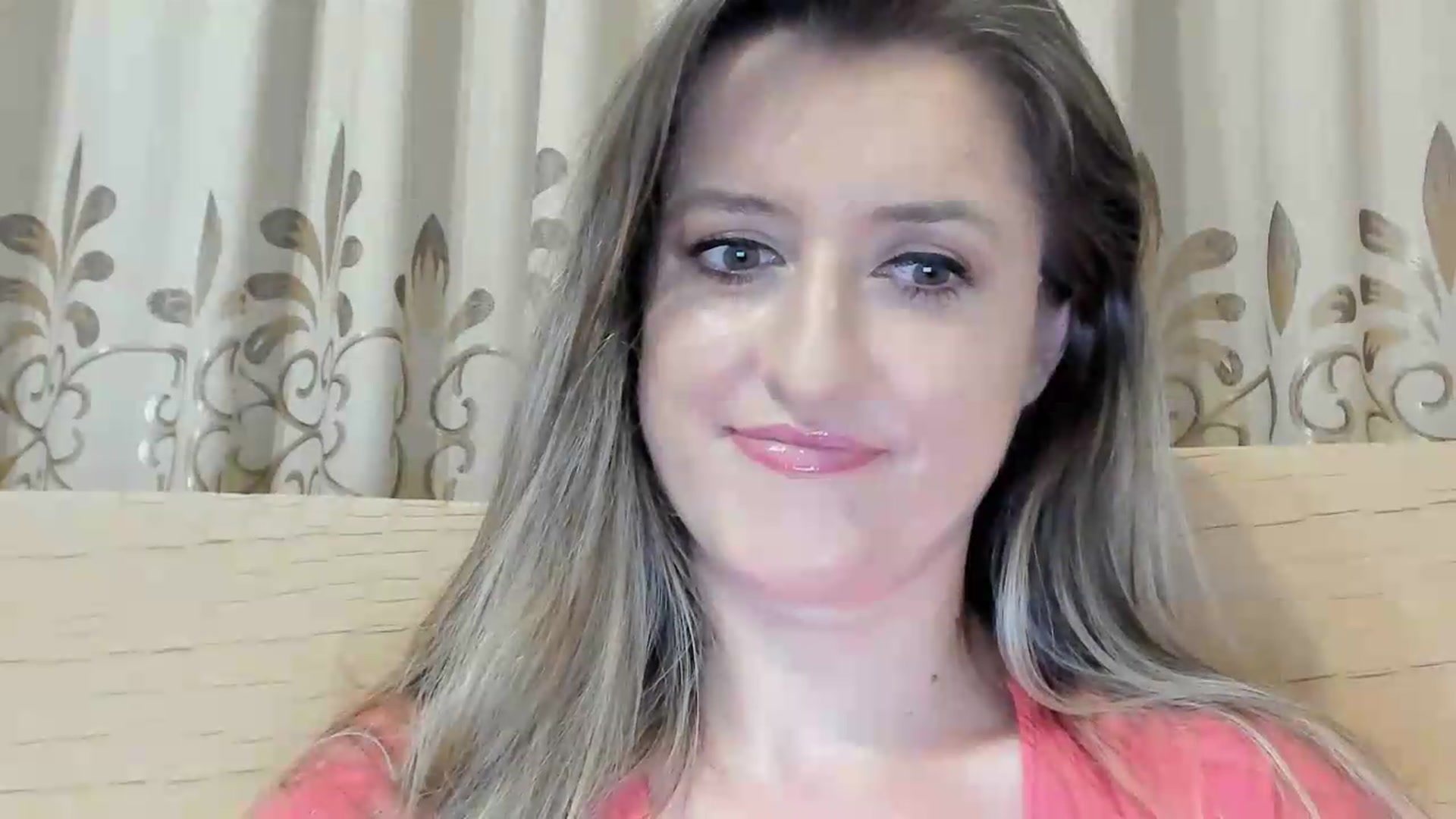 Gallery image thumbnail from BestDream's myfreecams stream on, 07/18/2026, 21:21 image 5 of 20