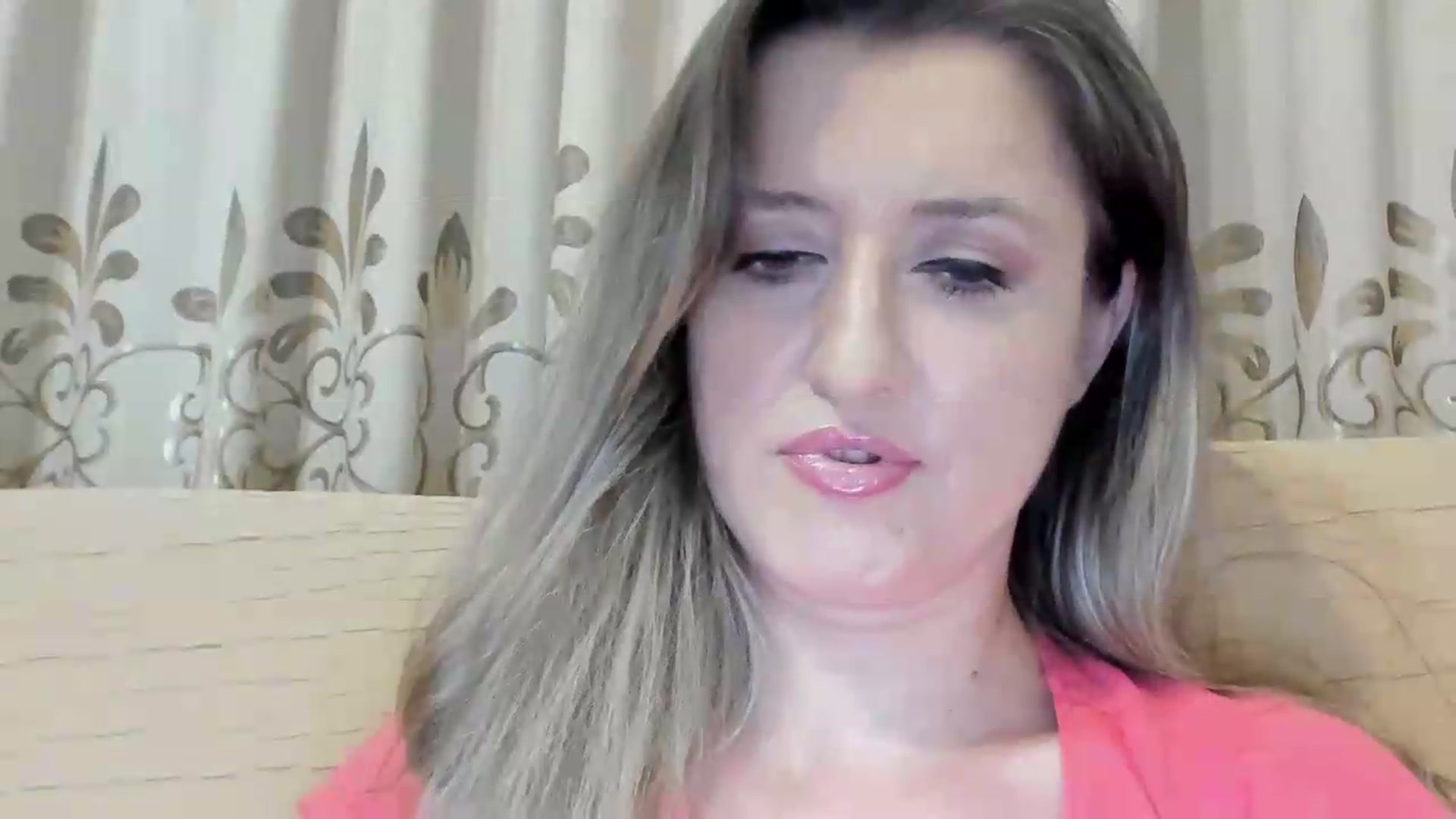 Gallery image thumbnail from BestDream's myfreecams stream on, 07/18/2026, 21:21 image 10 of 20