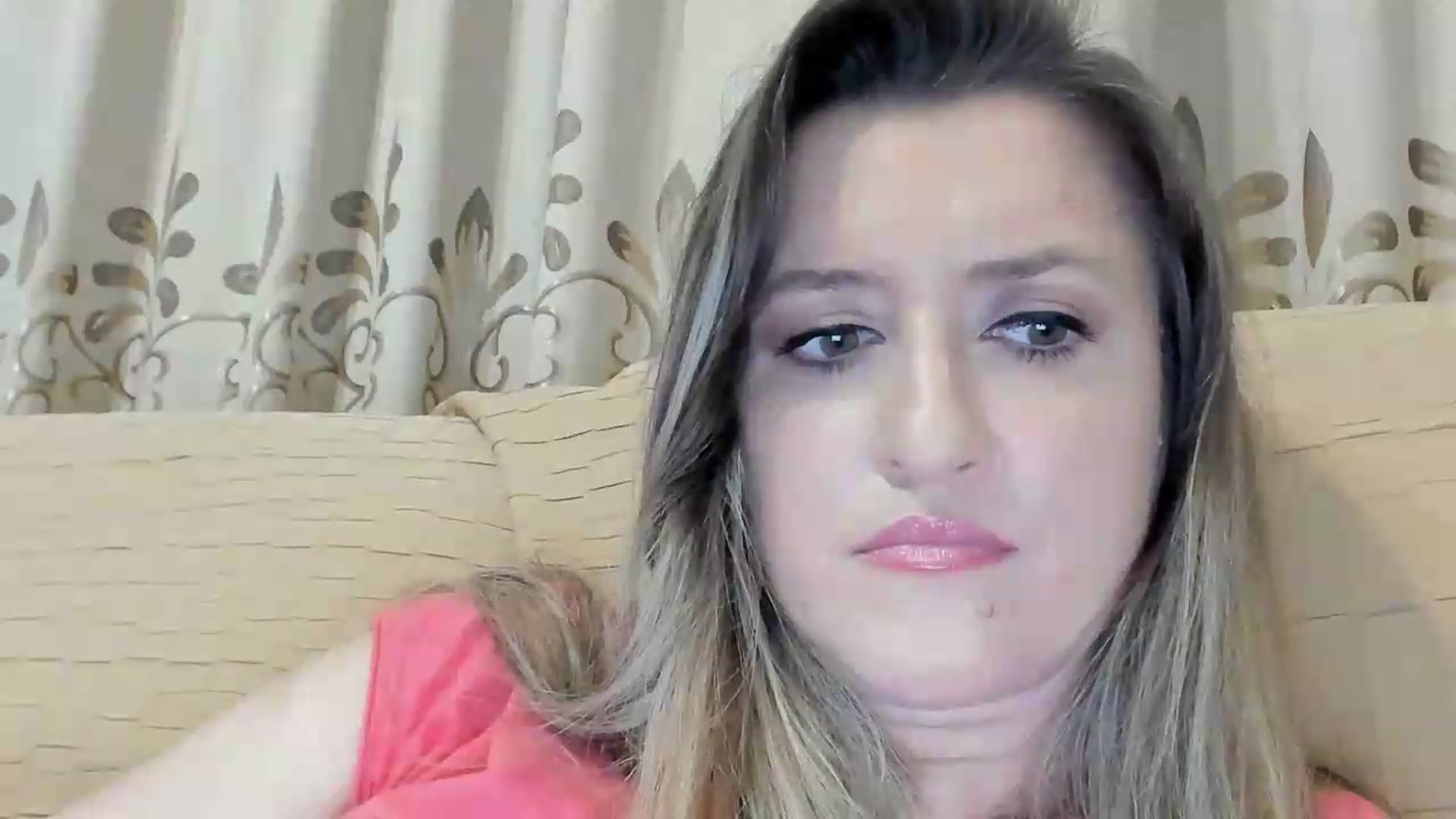 Gallery image thumbnail from BestDream's myfreecams stream on, 07/18/2026, 22:33 image 17 of 20