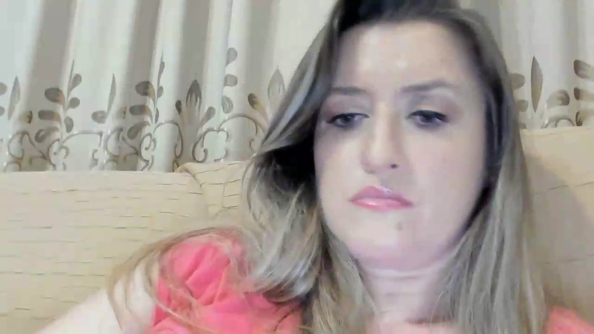 Gallery image thumbnail from BestDream's myfreecams stream on, 07/18/2026, 22:33 image 18 of 20
