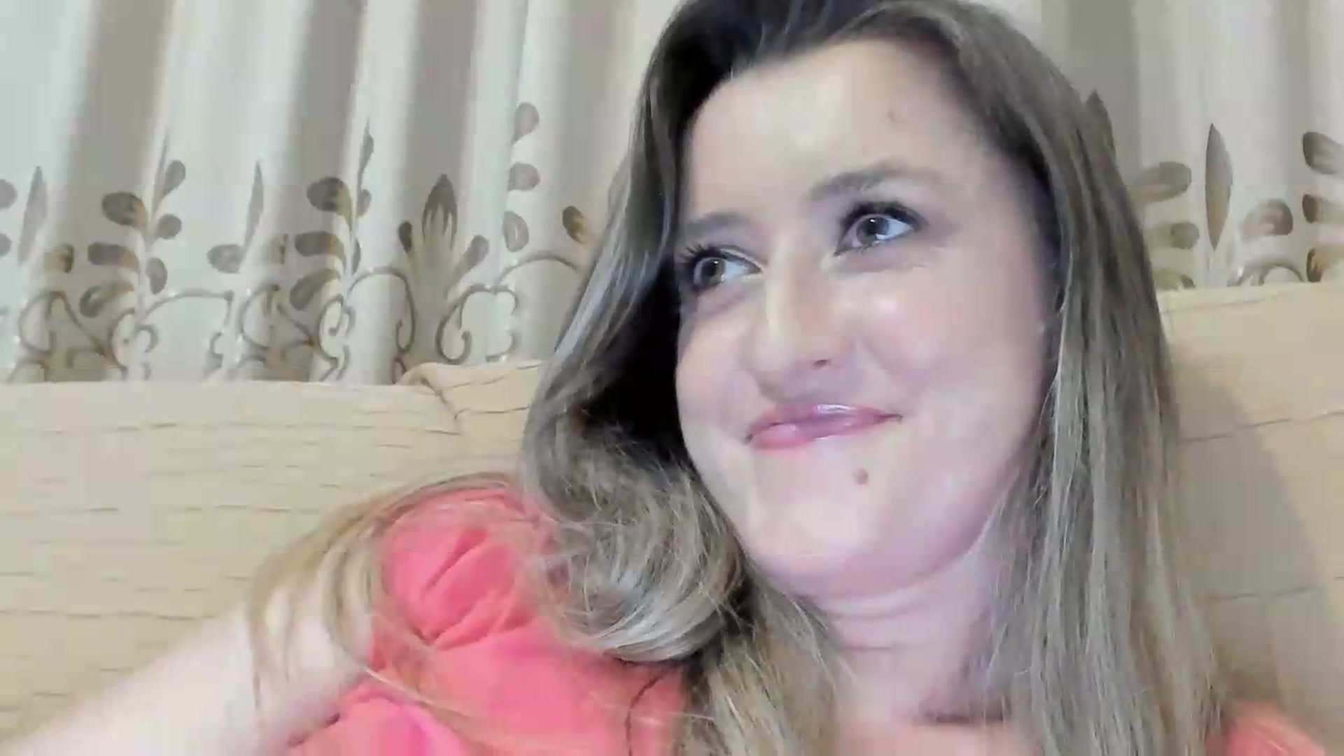 Gallery image thumbnail from BestDream's myfreecams stream on, 07/18/2026, 22:33 image 19 of 20