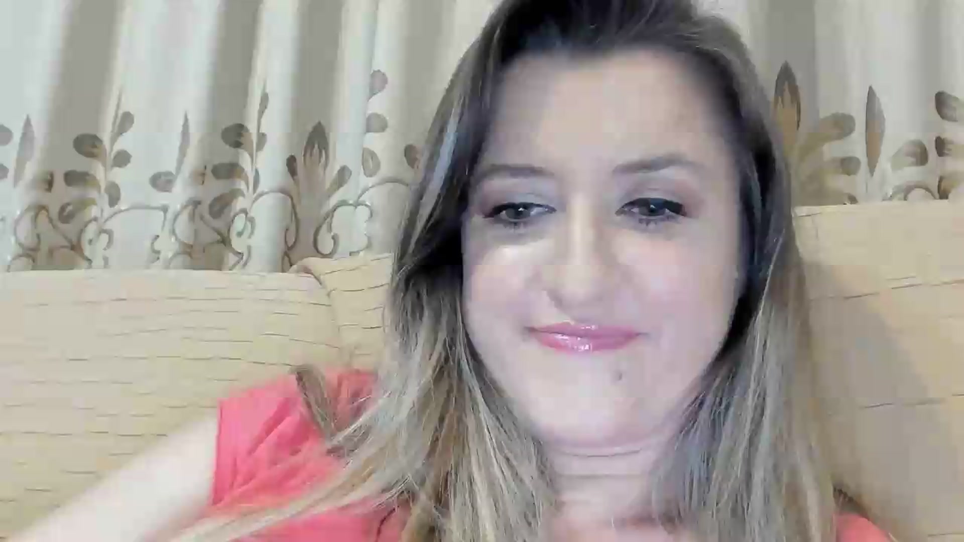 Gallery image thumbnail from BestDream's myfreecams stream on, 07/18/2026, 22:33 image 13 of 20