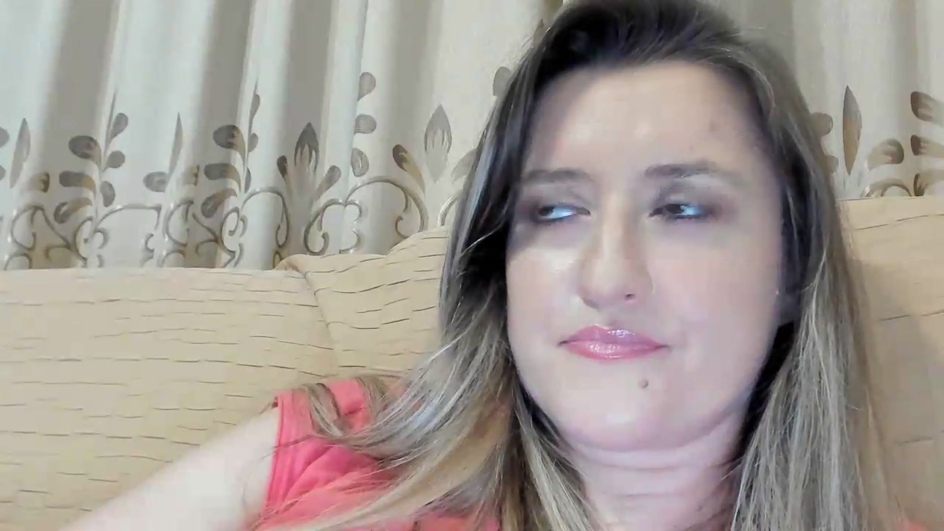 Gallery image thumbnail from BestDream's myfreecams stream on, 07/18/2026, 22:53 image 9 of 20