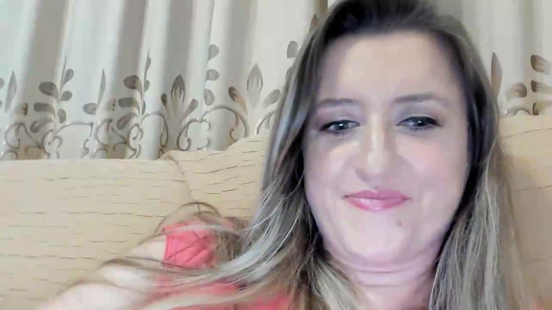 Gallery image thumbnail from BestDream's myfreecams stream on, 07/18/2026, 22:53 image 17 of 20