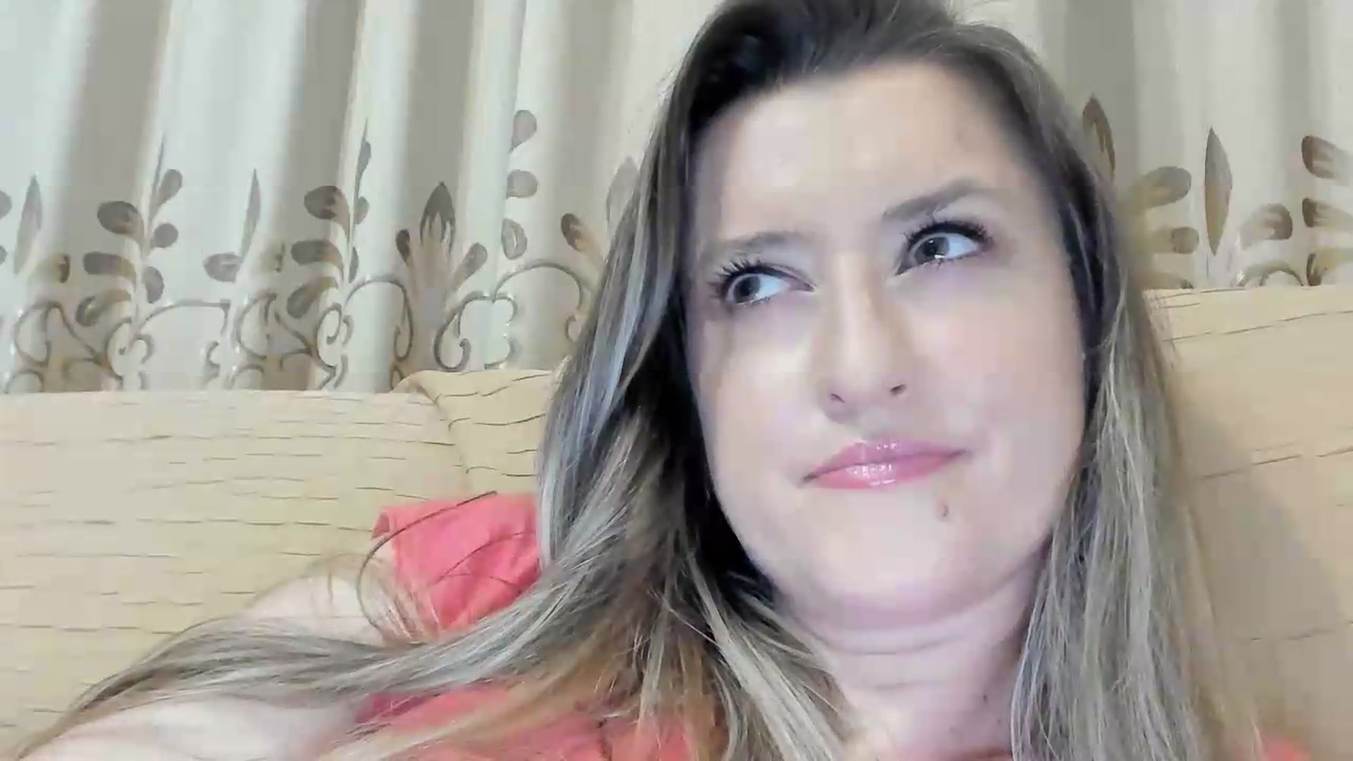 Gallery image thumbnail from BestDream's myfreecams stream on, 07/18/2026, 22:53 image 5 of 20
