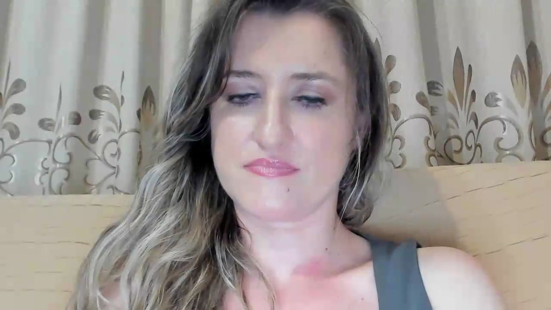 Gallery image thumbnail from BestDream's myfreecams stream on, 07/19/2026, 21:53 image 14 of 20