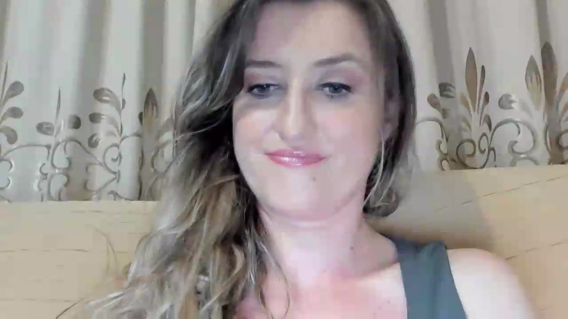 Gallery image thumbnail from BestDream's myfreecams stream on, 07/19/2026, 21:53 image 3 of 20