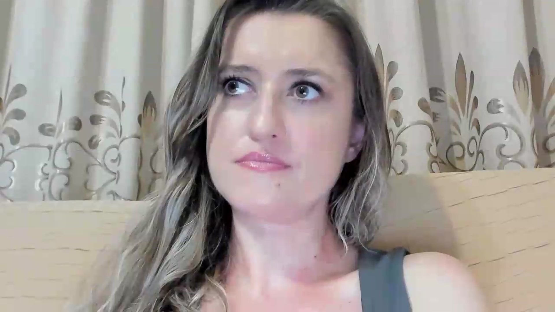 Gallery image thumbnail from BestDream's myfreecams stream on, 07/19/2026, 22:10 image 9 of 20