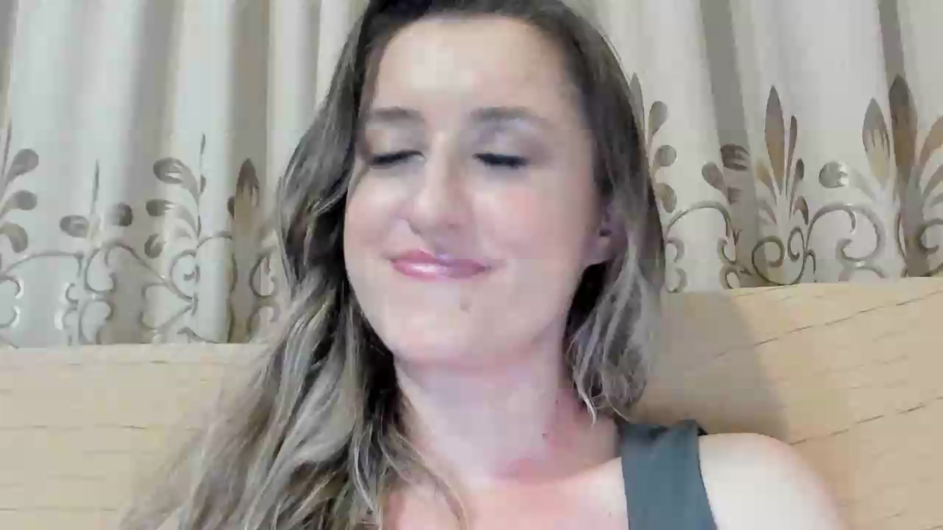 Gallery image thumbnail from BestDream's myfreecams stream on, 07/19/2026, 22:10 image 1 of 20
