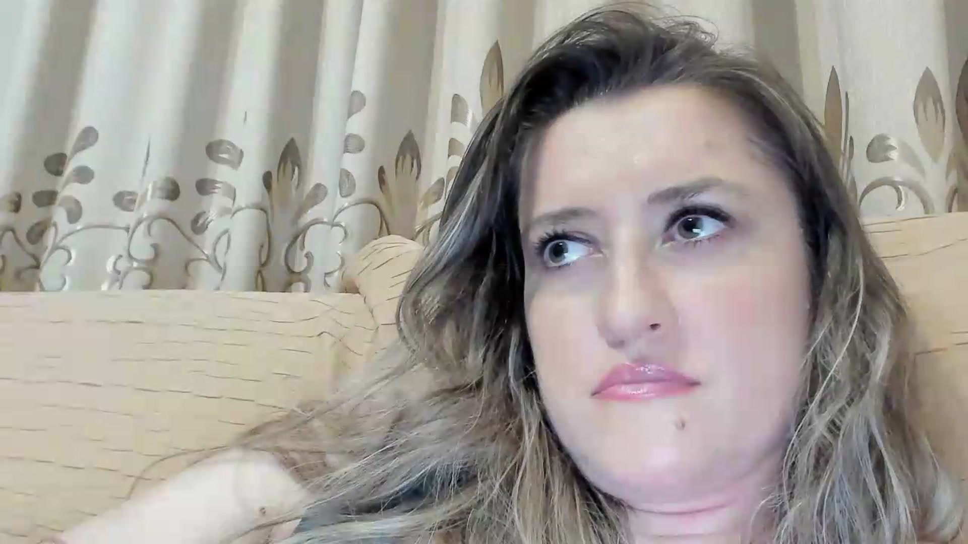 Gallery image thumbnail from BestDream's myfreecams stream on, 07/20/2026, 24:22 image 15 of 20