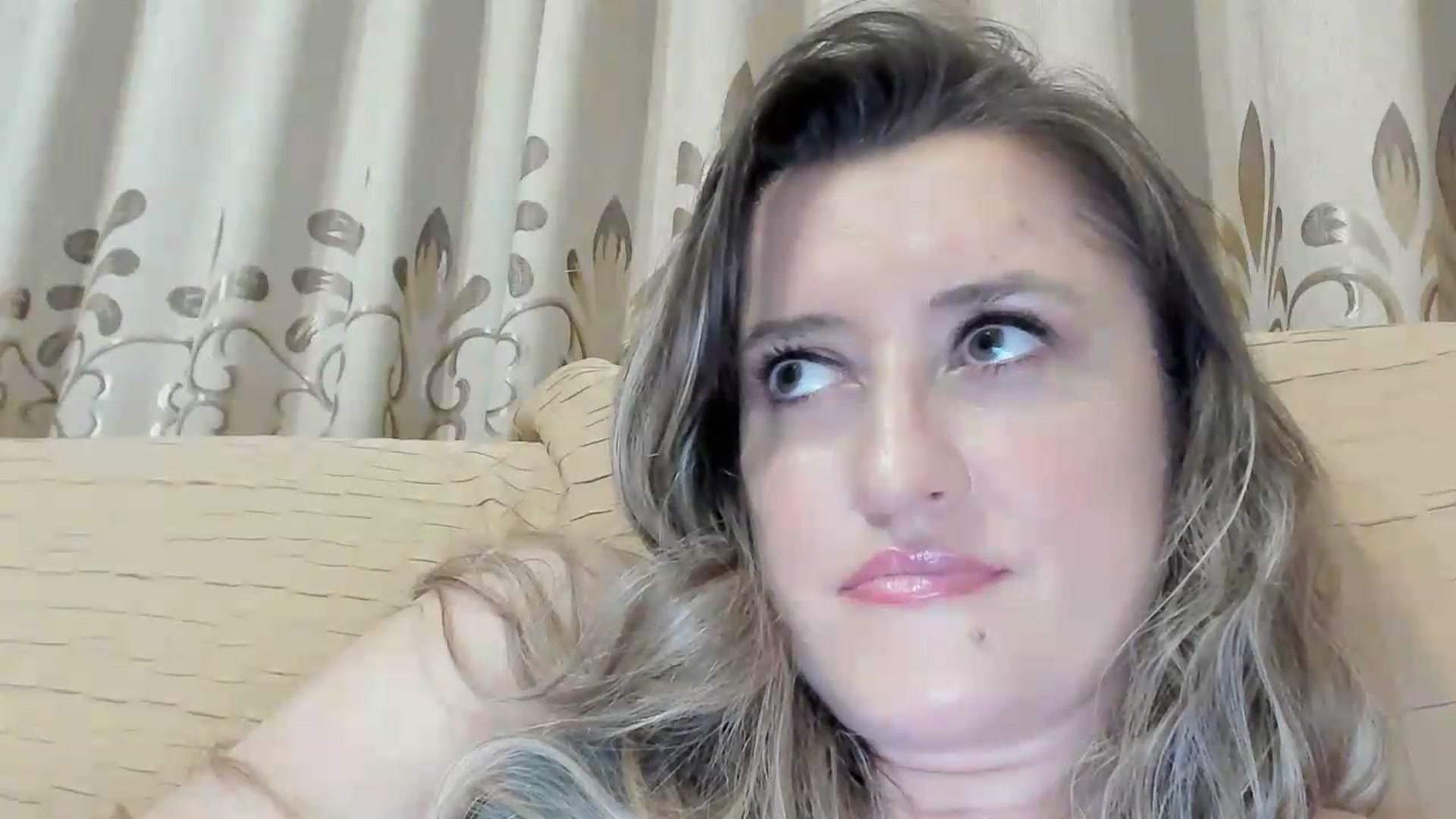 Gallery image thumbnail from BestDream's myfreecams stream on, 07/20/2026, 24:22 image 6 of 20