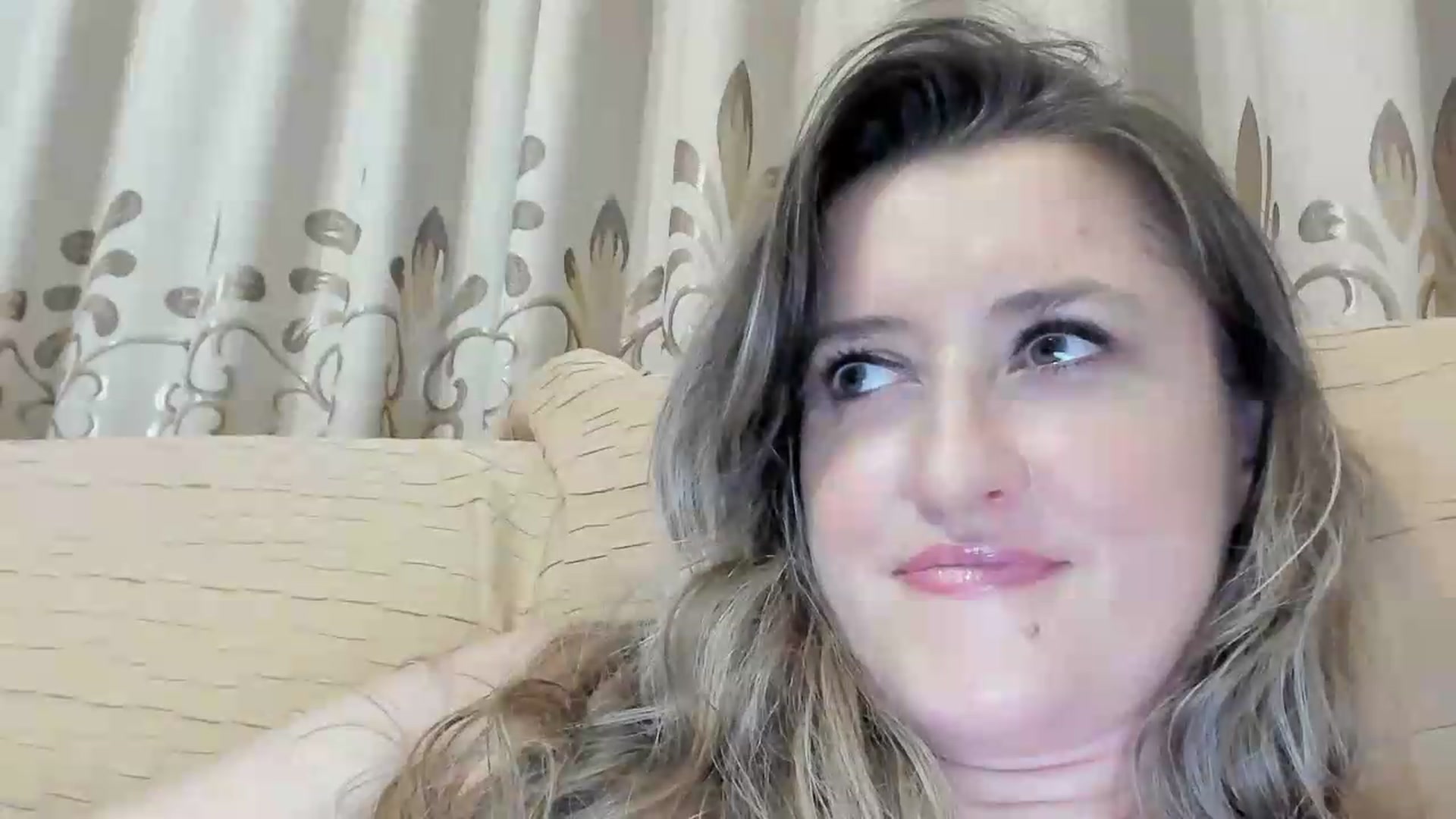 Gallery image thumbnail from BestDream's myfreecams stream on, 07/20/2026, 24:49 image 8 of 20