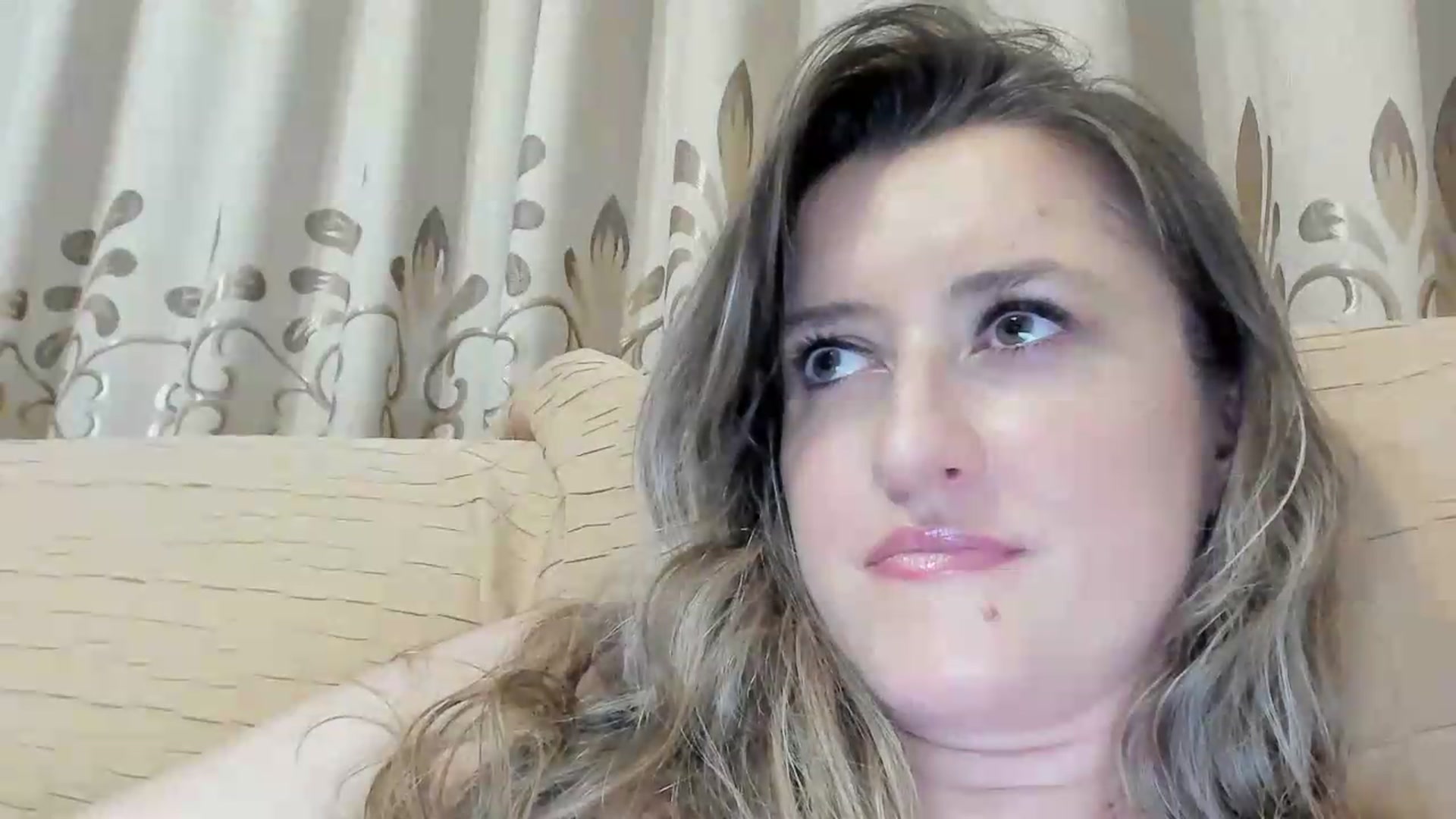 Gallery image thumbnail from BestDream's myfreecams stream on, 07/20/2026, 24:49 image 6 of 20