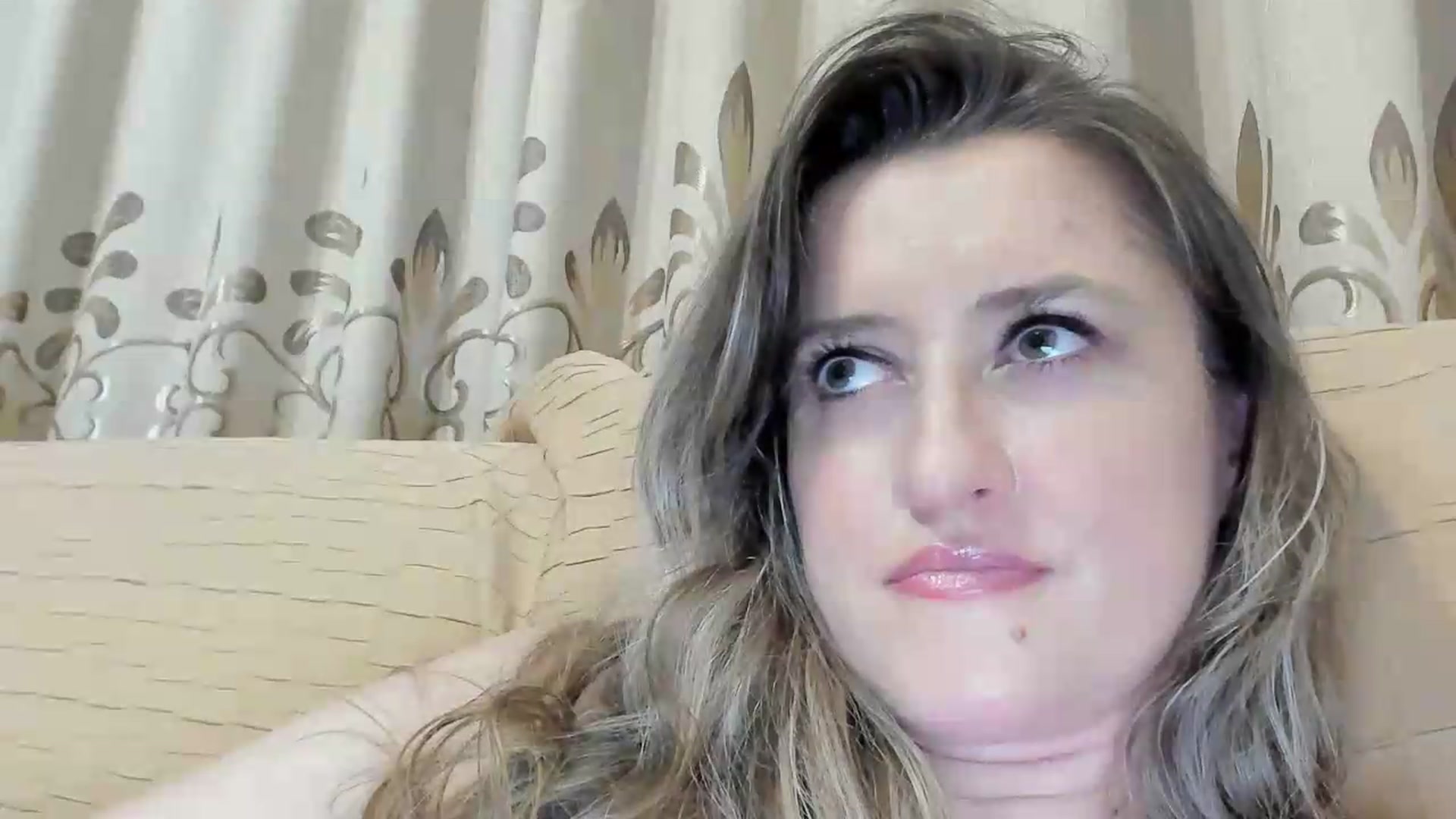Gallery image thumbnail from BestDream's myfreecams stream on, 07/20/2026, 24:49 image 7 of 20
