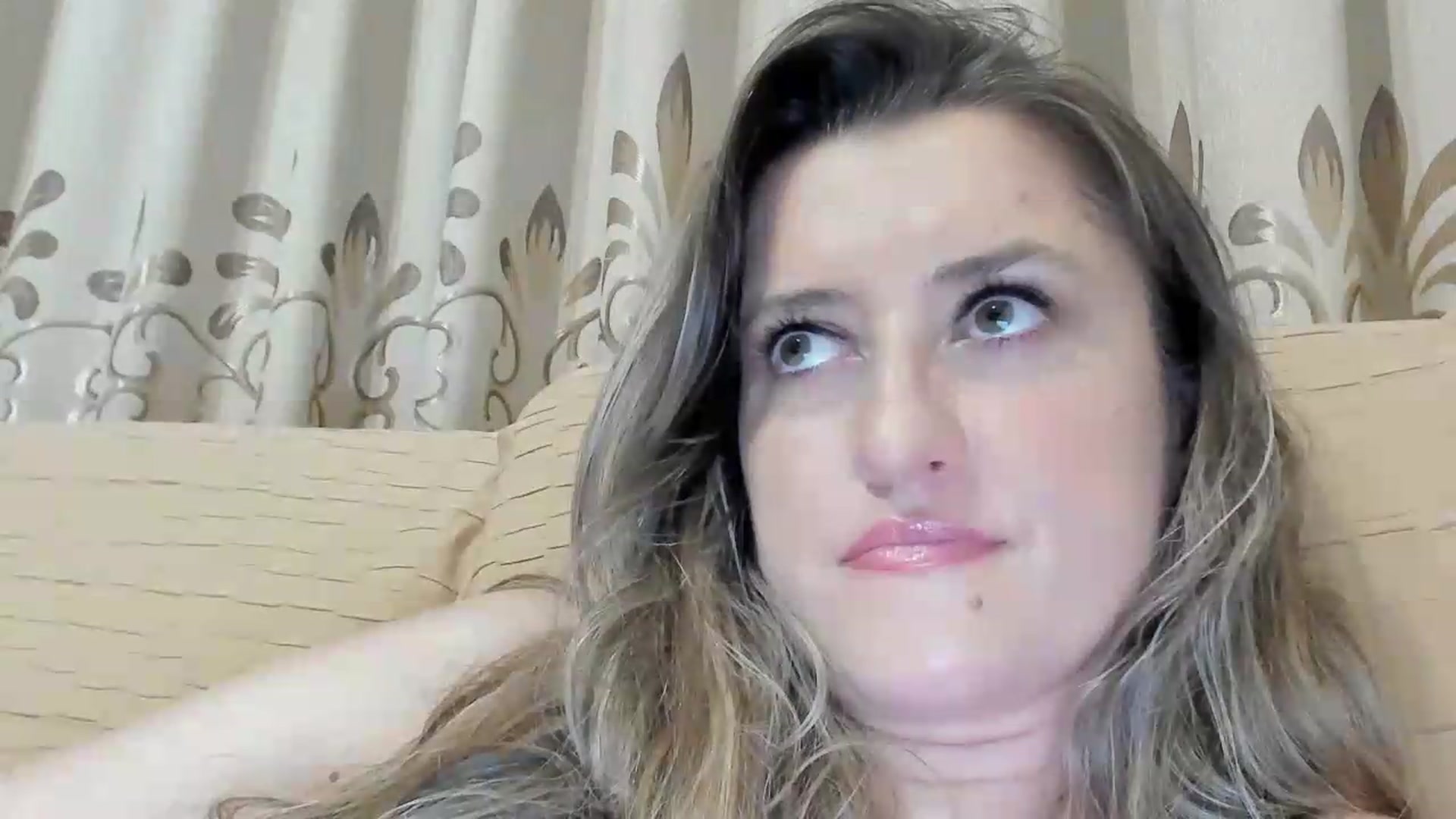 Gallery image thumbnail from BestDream's myfreecams stream on, 07/20/2026, 01:15 image 8 of 20