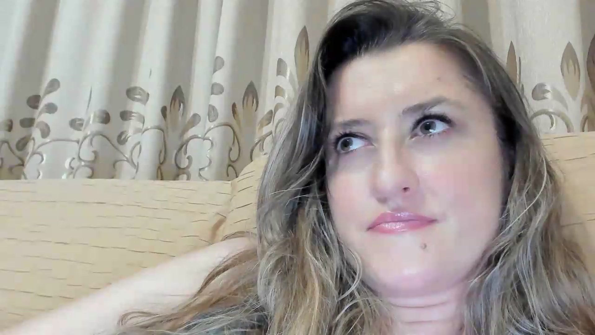 Gallery image thumbnail from BestDream's myfreecams stream on, 07/20/2026, 01:15 image 7 of 20
