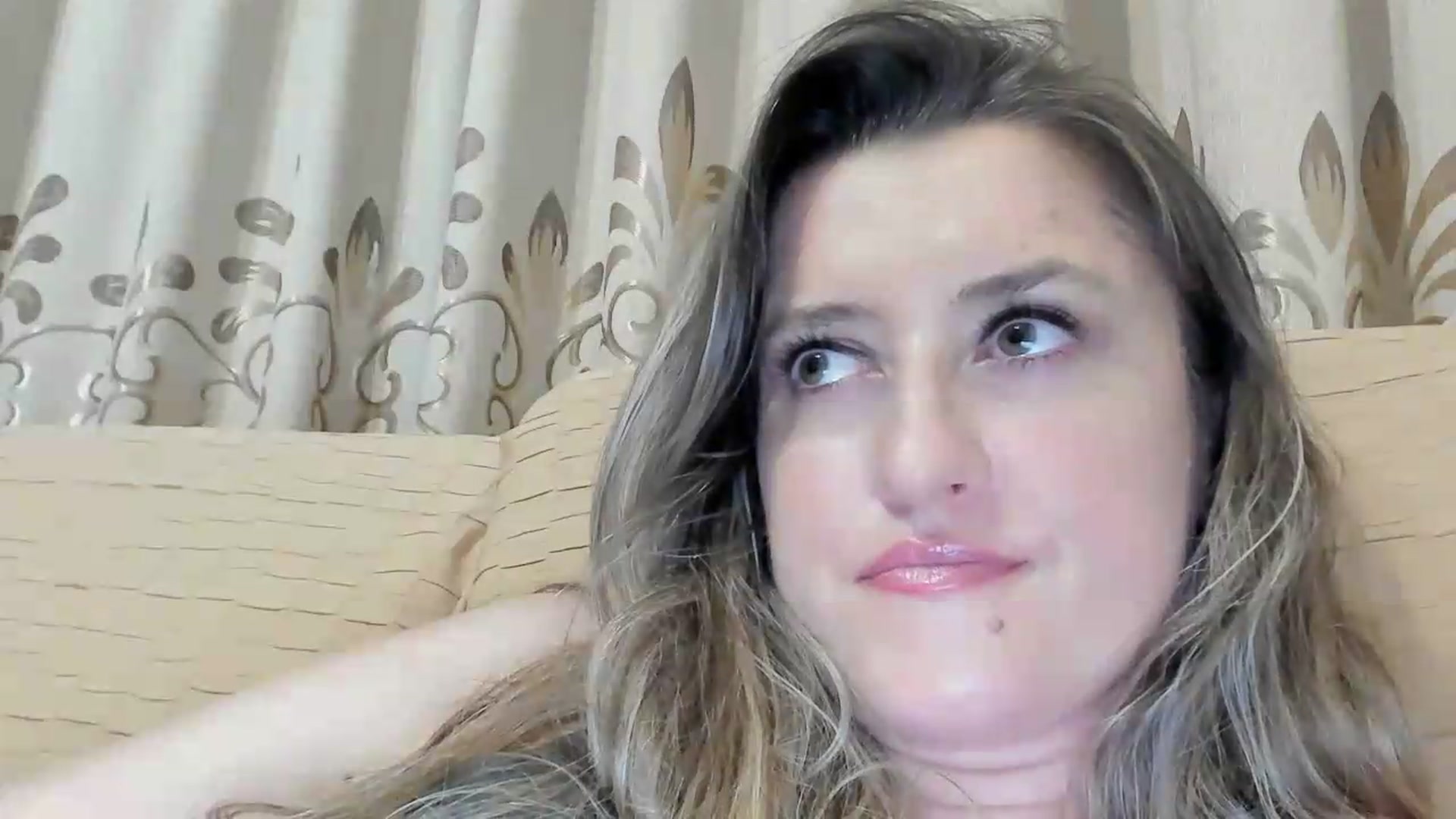 Gallery image thumbnail from BestDream's myfreecams stream on, 07/20/2026, 01:15 image 10 of 20