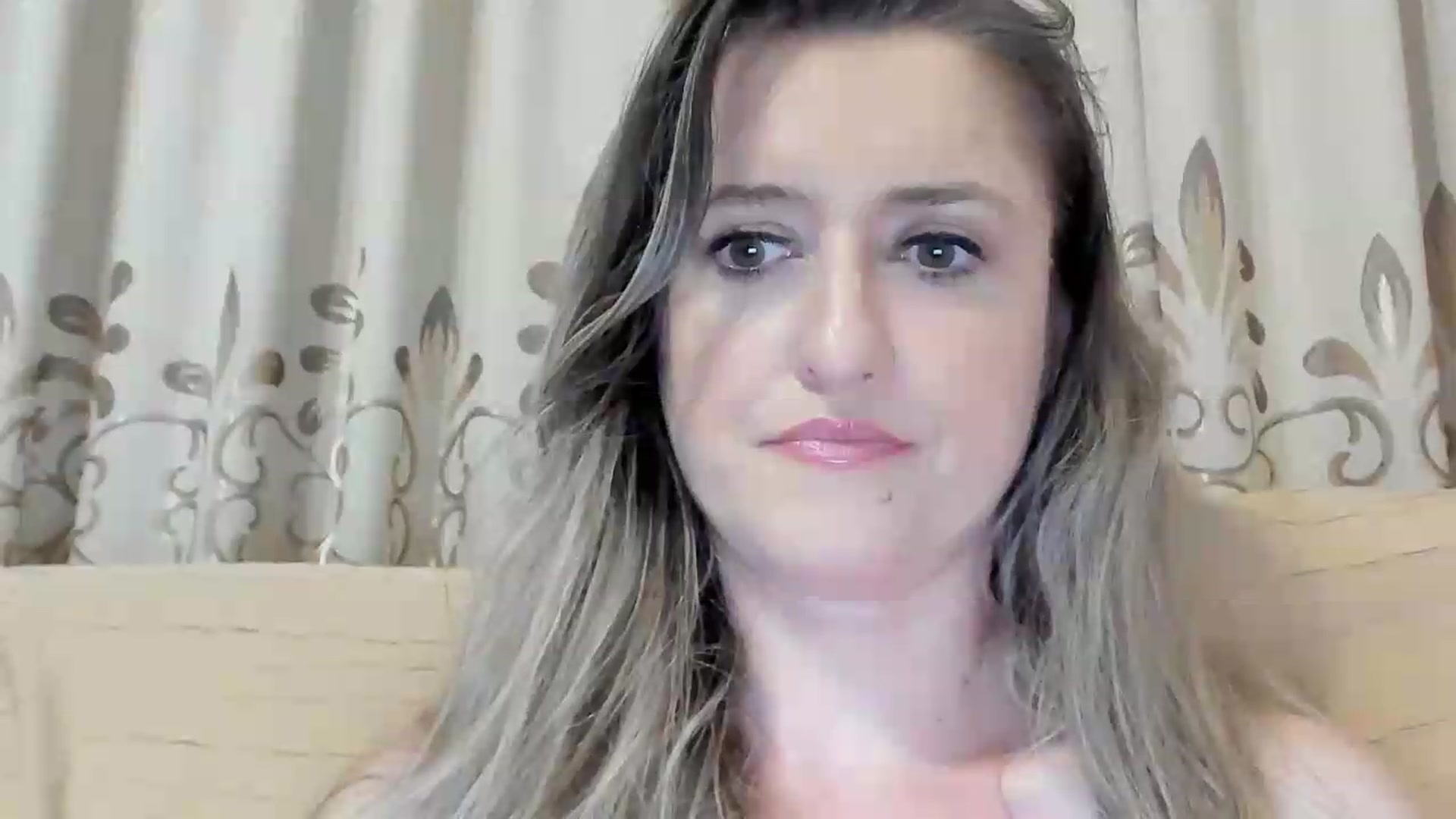Gallery image thumbnail from BestDream's myfreecams stream on, 07/20/2026, 23:27 image 16 of 20