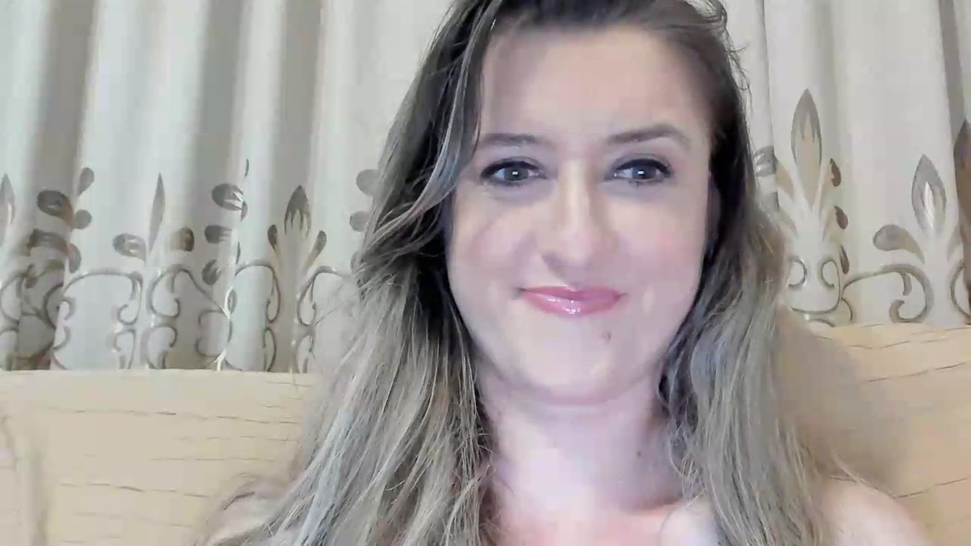 Gallery image thumbnail from BestDream's myfreecams stream on, 07/20/2026, 23:27 image 11 of 20