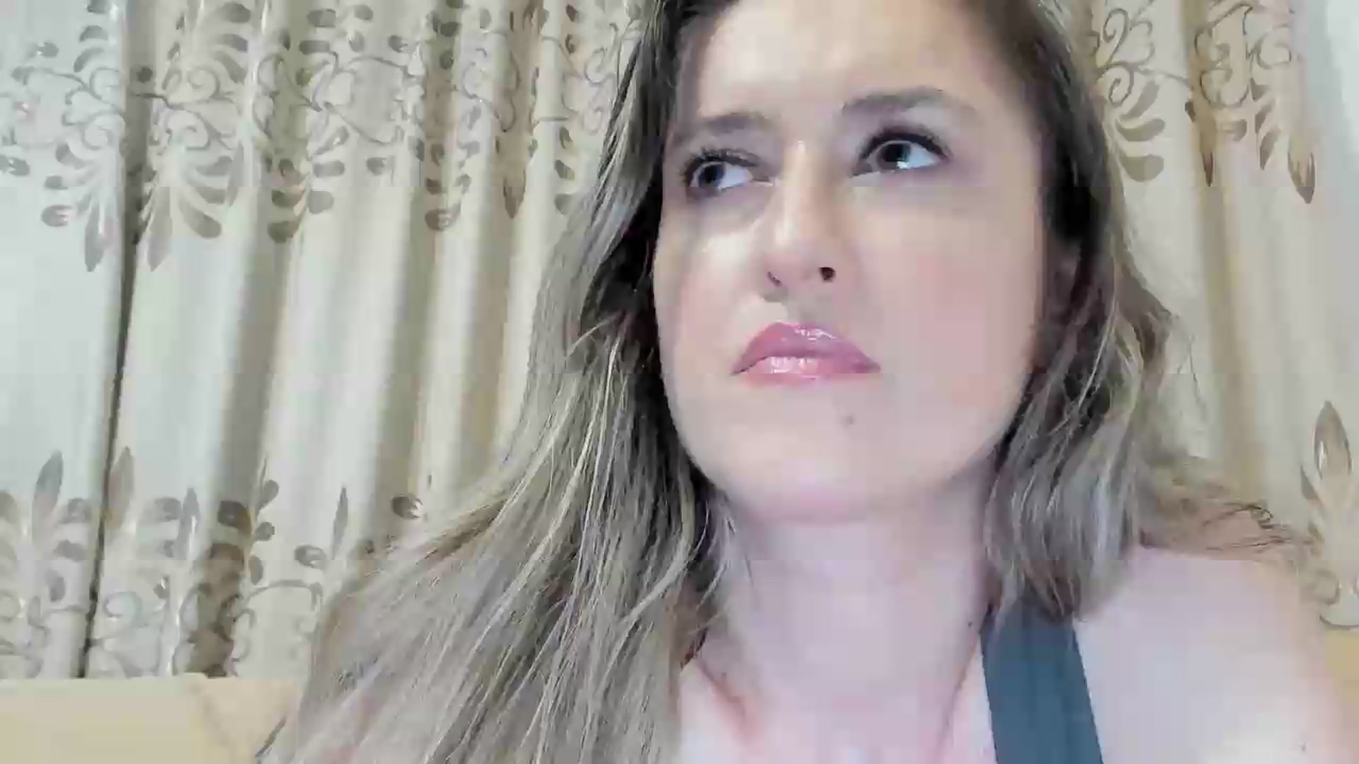 Gallery image thumbnail from BestDream's myfreecams stream on, 07/21/2026, 24:00 image 12 of 20
