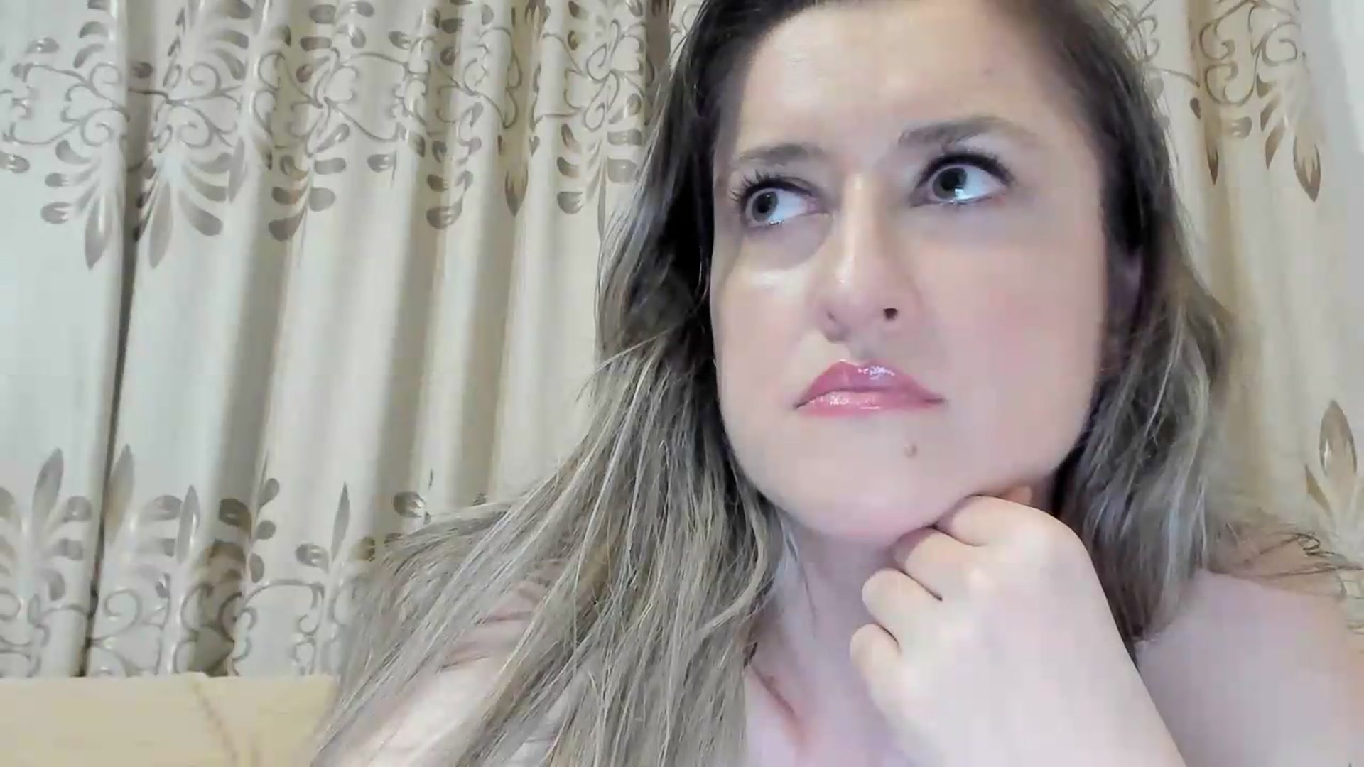 Gallery image thumbnail from BestDream's myfreecams stream on, 07/21/2026, 24:00 image 6 of 20