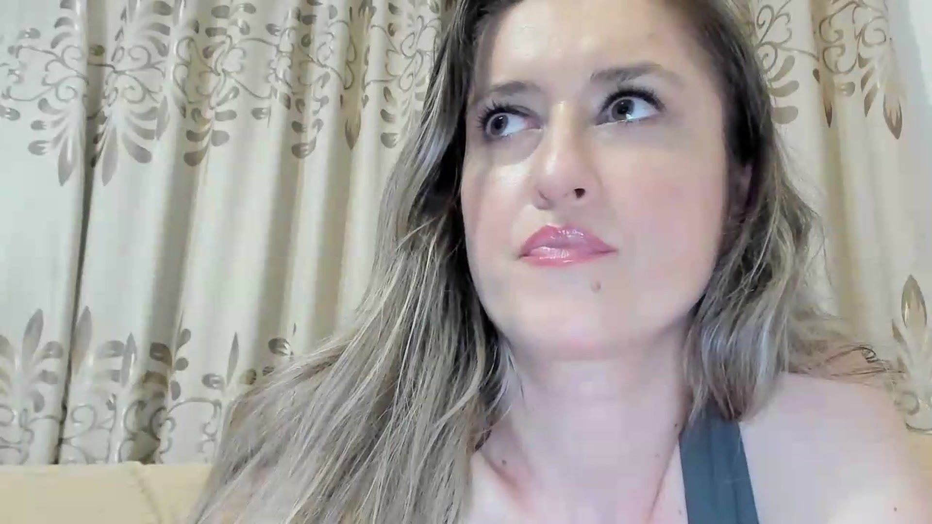 Gallery image thumbnail from BestDream's myfreecams stream on, 07/21/2026, 24:00 image 10 of 20