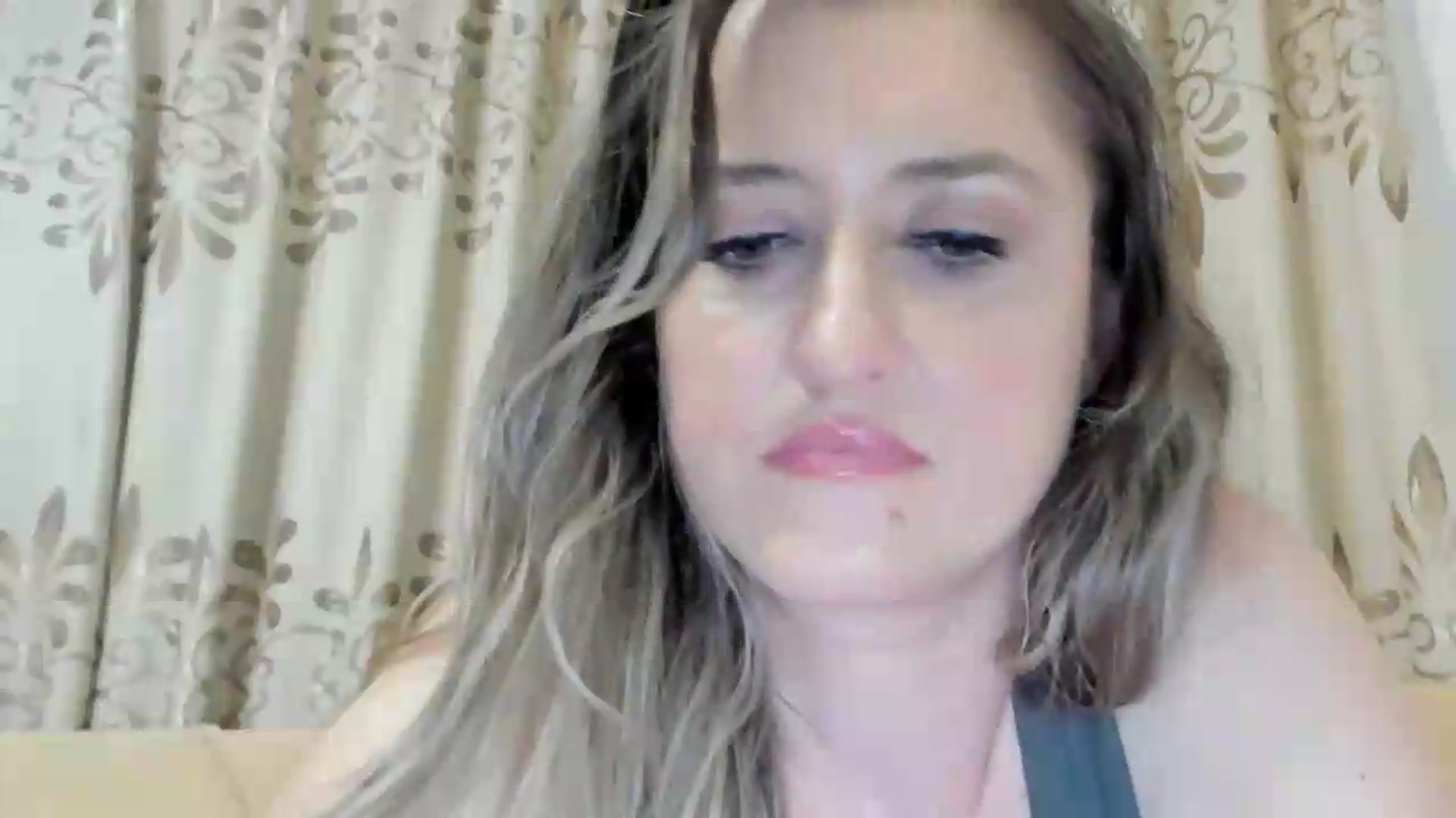 Gallery image thumbnail from BestDream's myfreecams stream on, 07/21/2026, 24:26 image 14 of 20