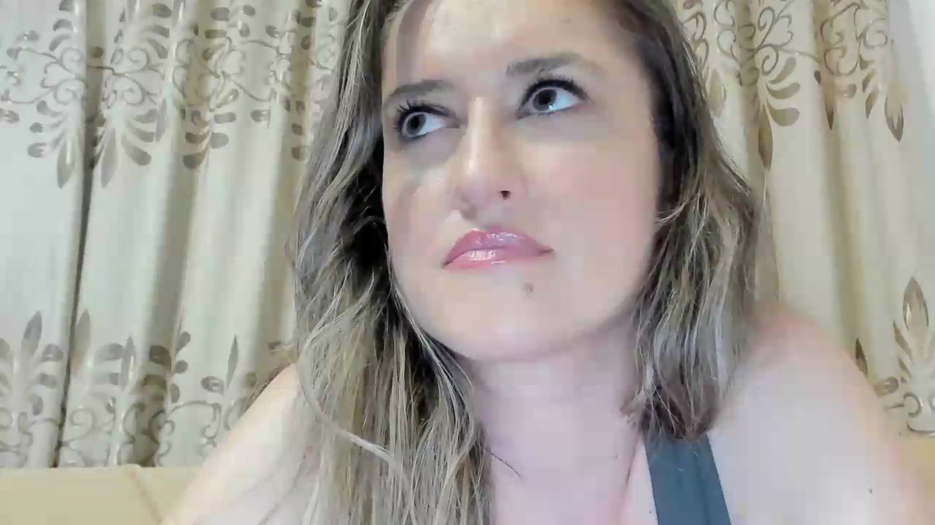 Gallery image thumbnail from BestDream's myfreecams stream on, 07/21/2026, 24:26 image 13 of 20