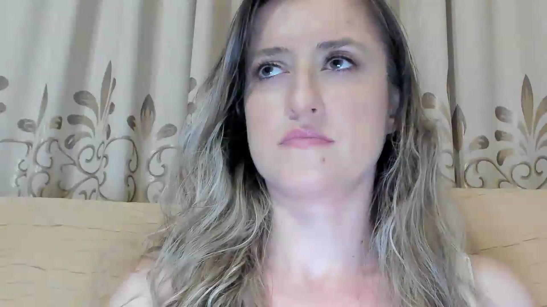 Gallery image thumbnail from BestDream's myfreecams stream on, 07/21/2026, 23:13 image 4 of 20