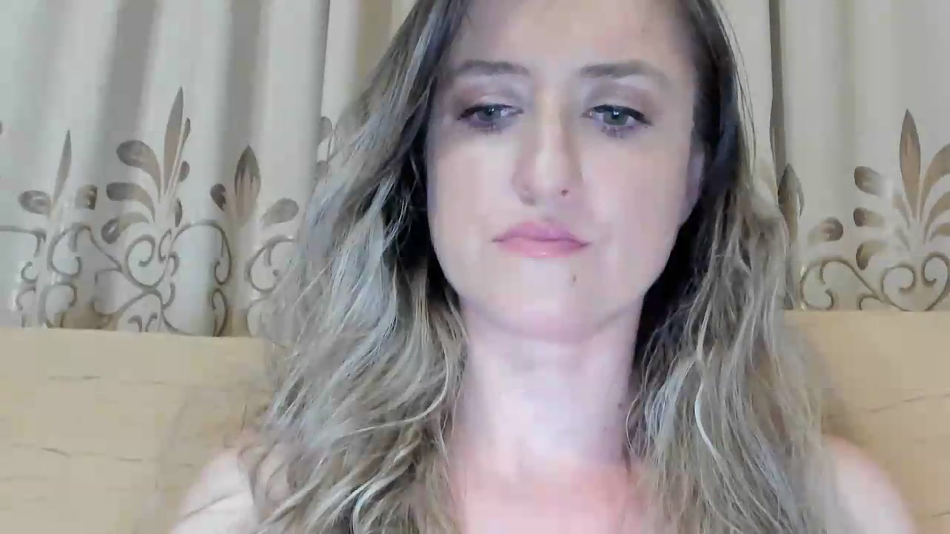 Gallery image thumbnail from BestDream's myfreecams stream on, 07/21/2026, 23:13 image 3 of 20