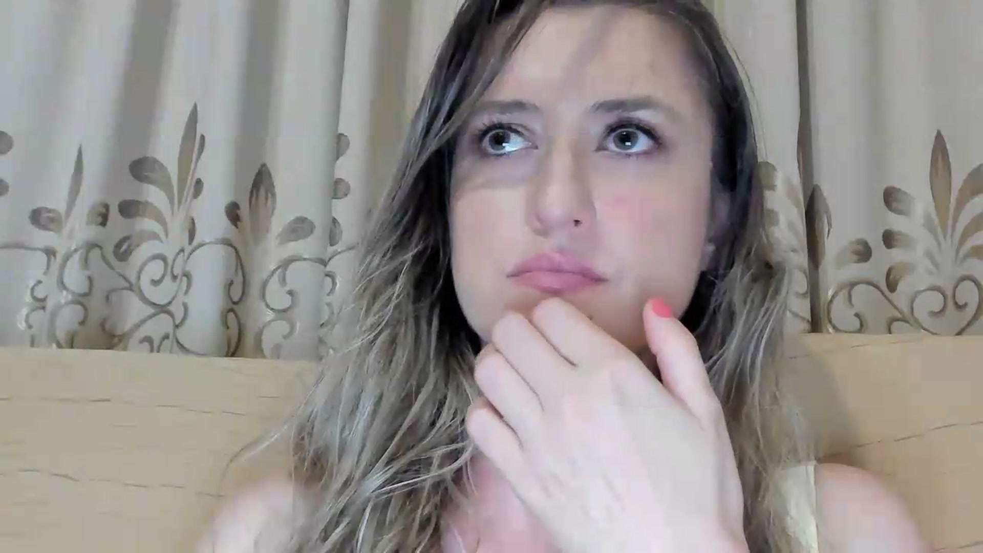 Gallery image thumbnail from BestDream's myfreecams stream on, 07/21/2026, 23:13 image 12 of 20