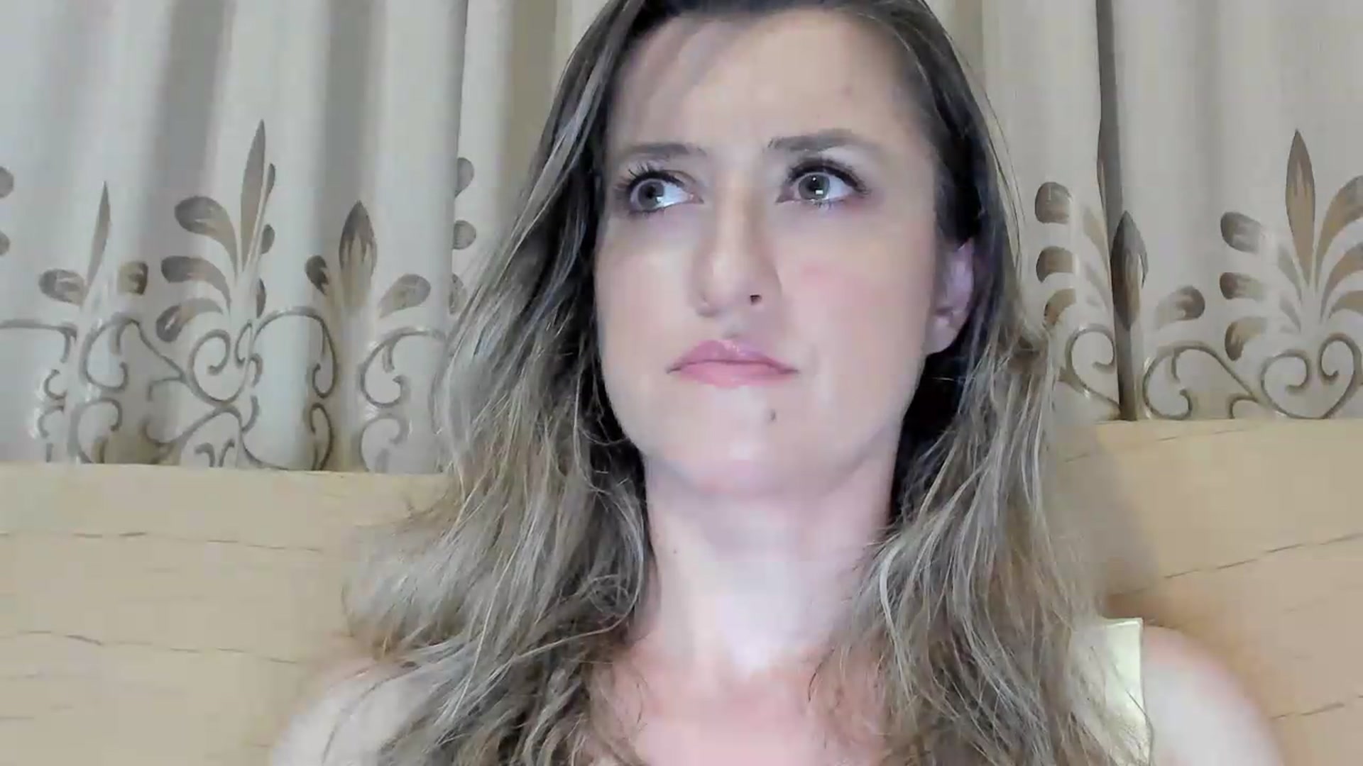 Gallery image thumbnail from BestDream's myfreecams stream on, 07/21/2026, 23:13 image 19 of 20