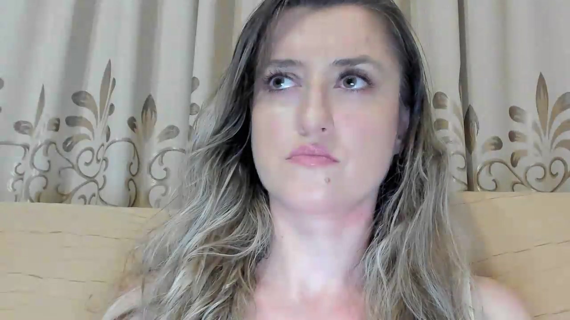 Gallery image thumbnail from BestDream's myfreecams stream on, 07/21/2026, 23:13 image 8 of 20