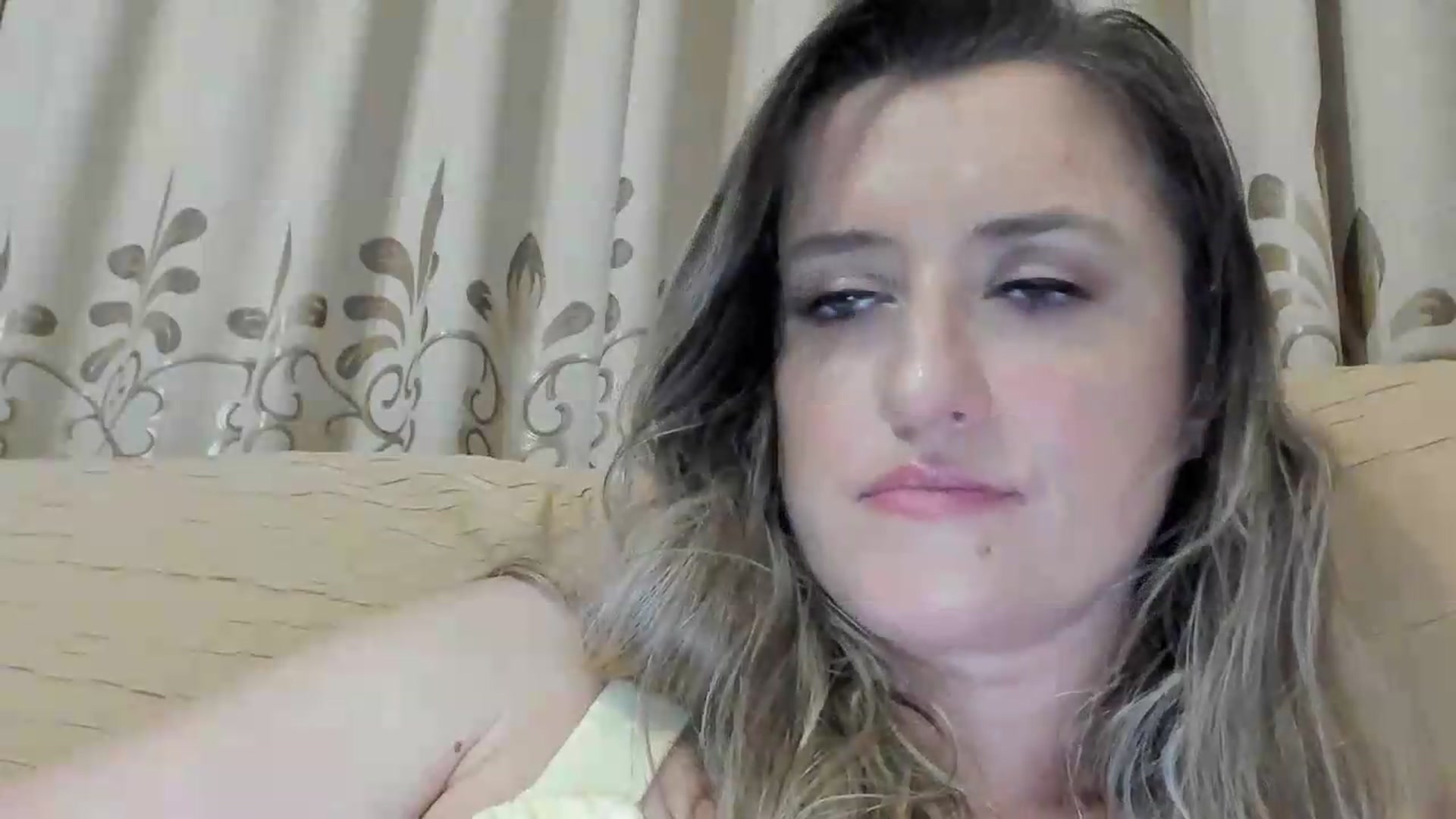 Gallery image thumbnail from BestDream's myfreecams stream on, 07/22/2026, 24:07 image 16 of 20