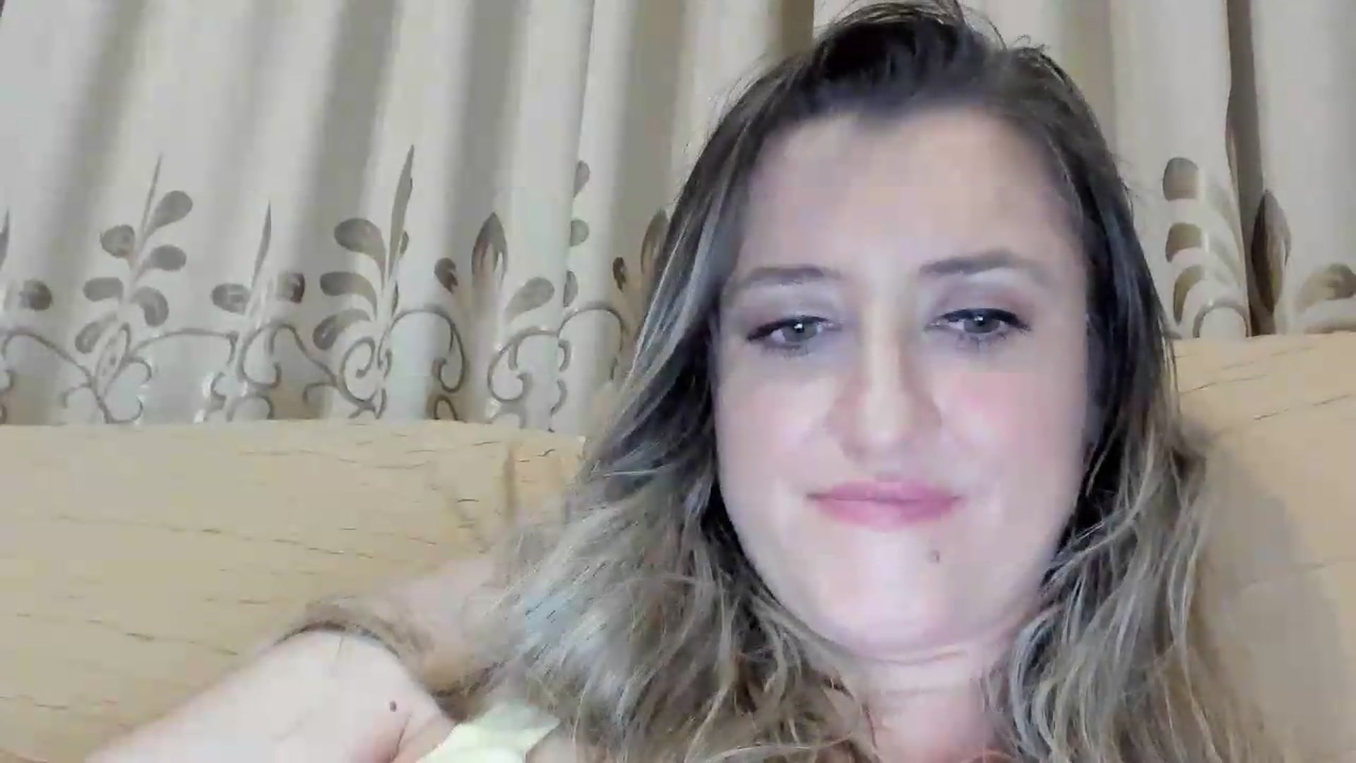 Gallery image thumbnail from BestDream's myfreecams stream on, 07/22/2026, 24:07 image 7 of 20