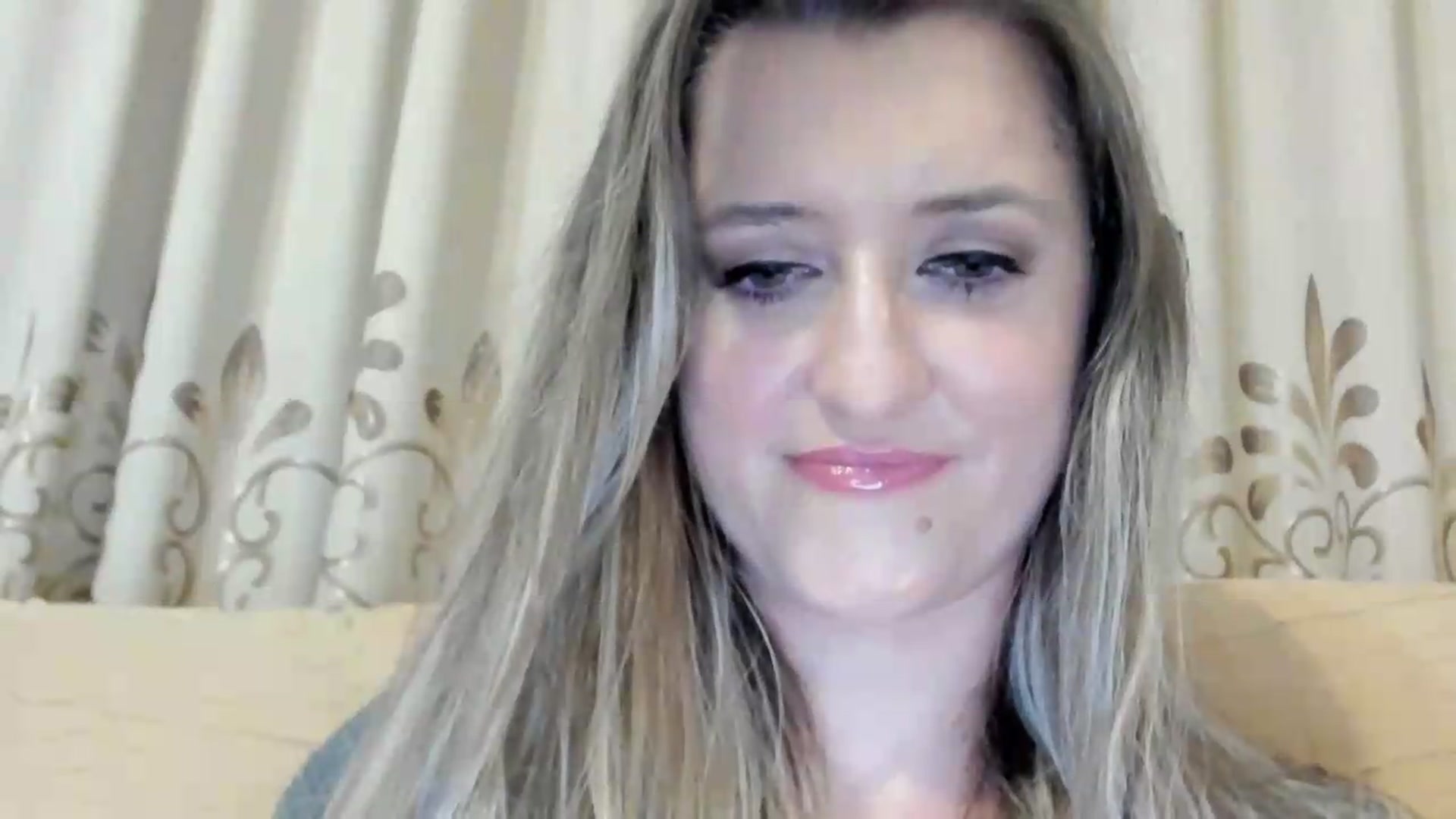 Gallery image thumbnail from BestDream's myfreecams stream on, 07/23/2026, 23:32 image 17 of 20