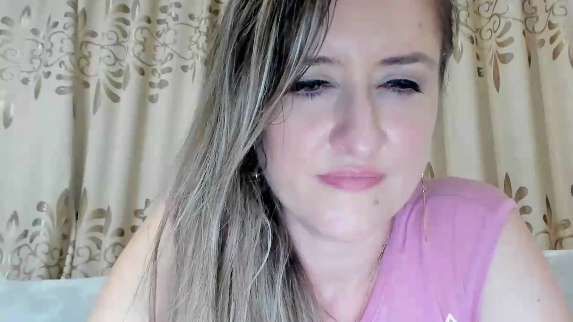 Gallery image thumbnail from BestDream's myfreecams stream on, 07/27/2026, 22:45 image 18 of 20
